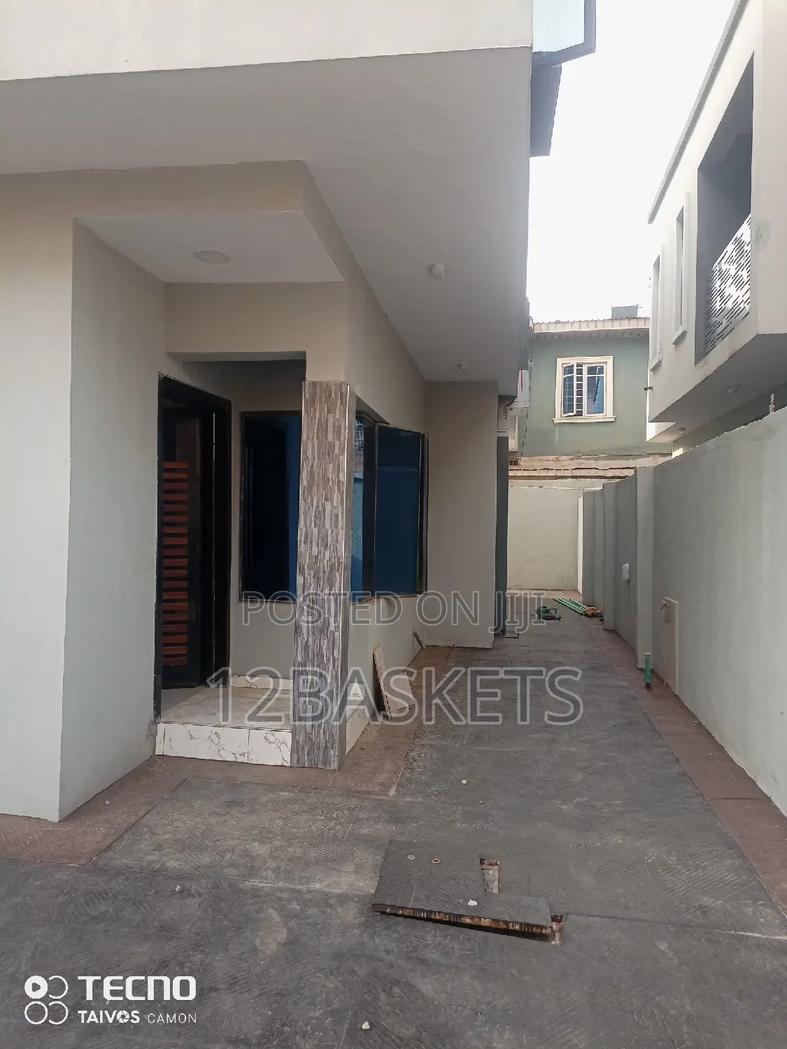 Furnished 4bdrm Duplex in Omole Phase 2 for sale