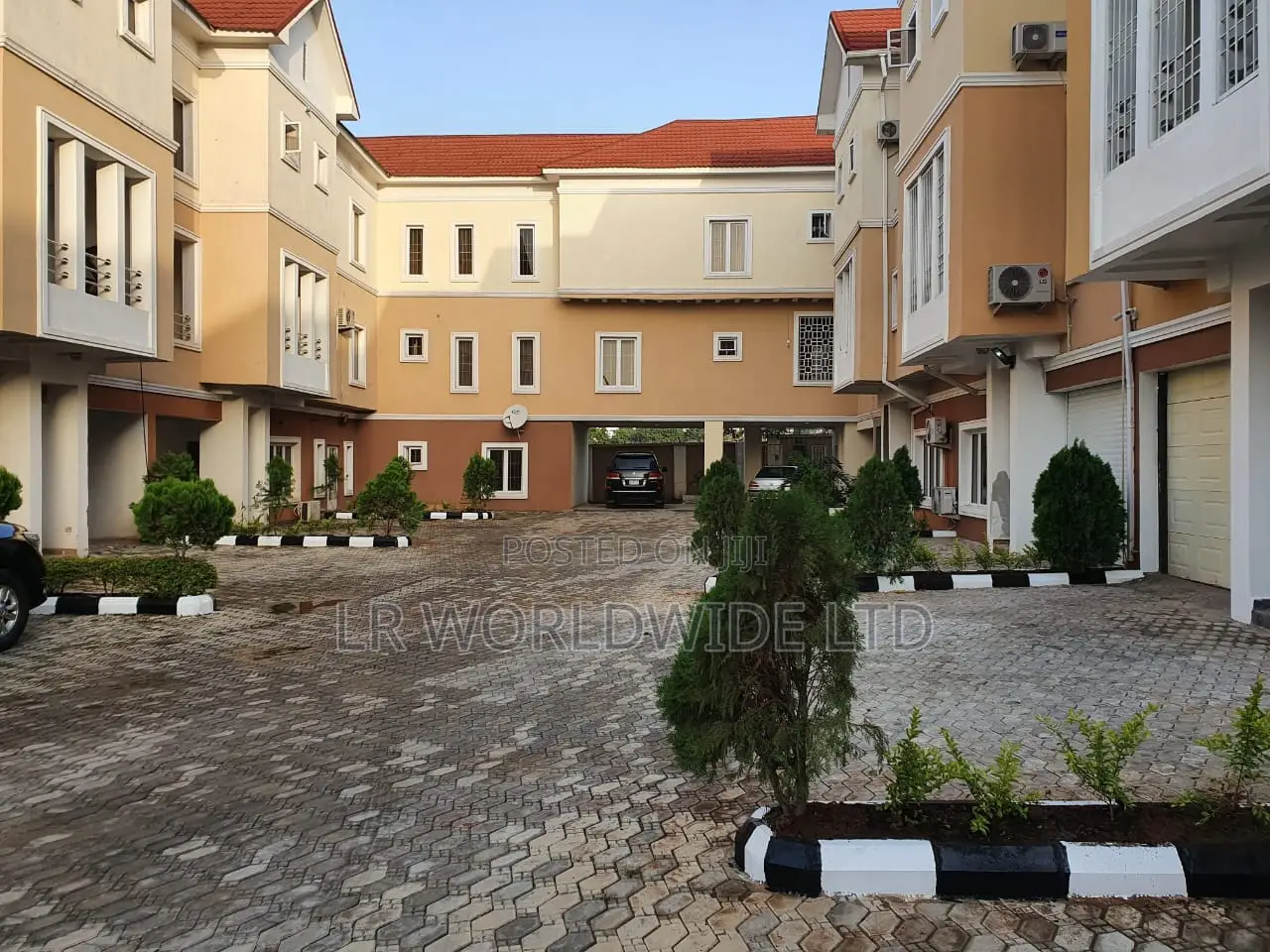 3bdrm Block of Flats in Katampe Extension for sale