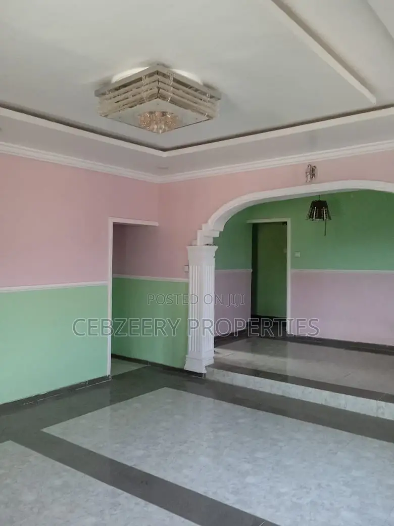 4bdrm Bungalow in Ifo for sale
