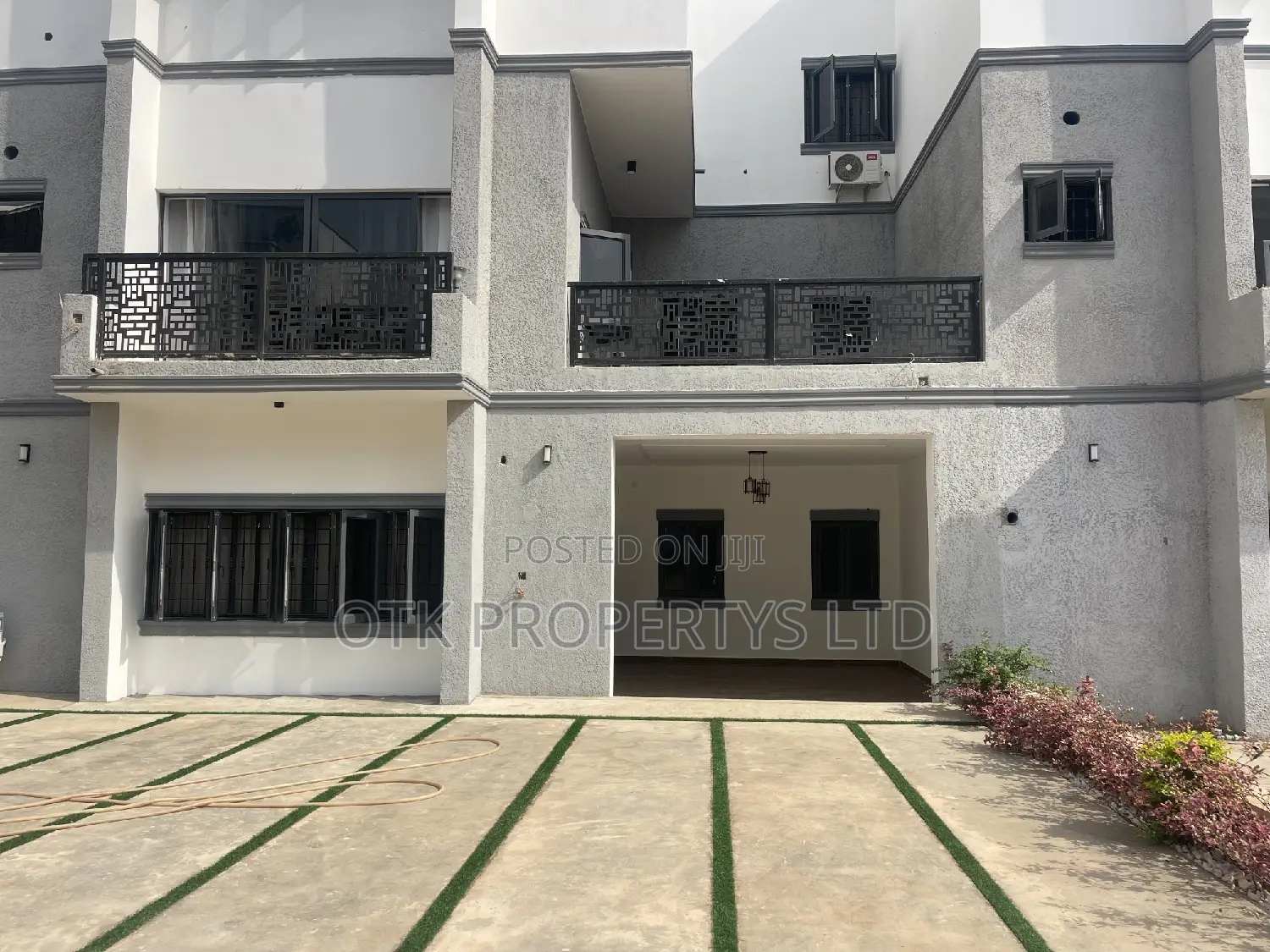 5bdrm Duplex in Katampe Extension for sale
