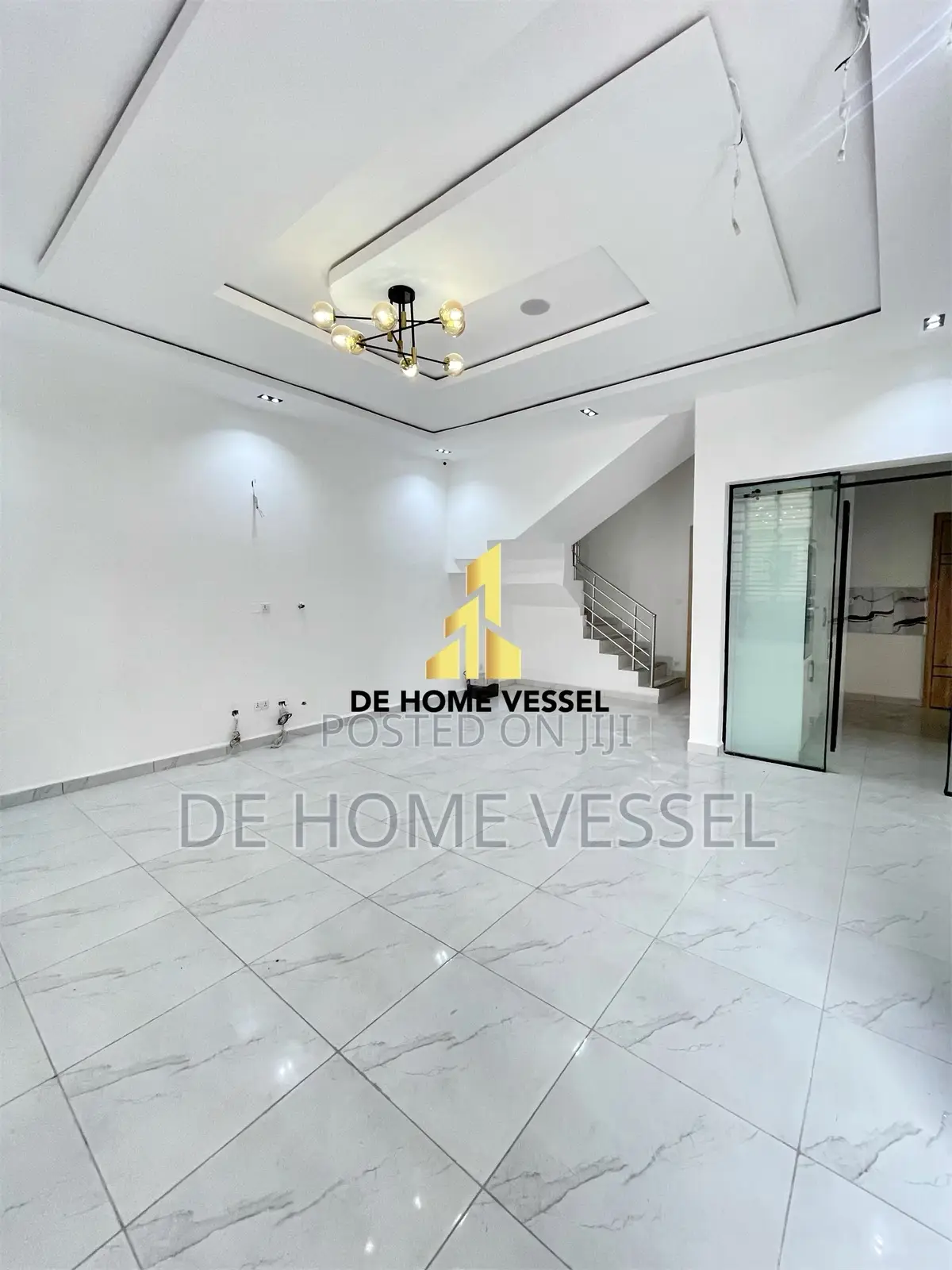 4bdrm Duplex in Ikota for sale