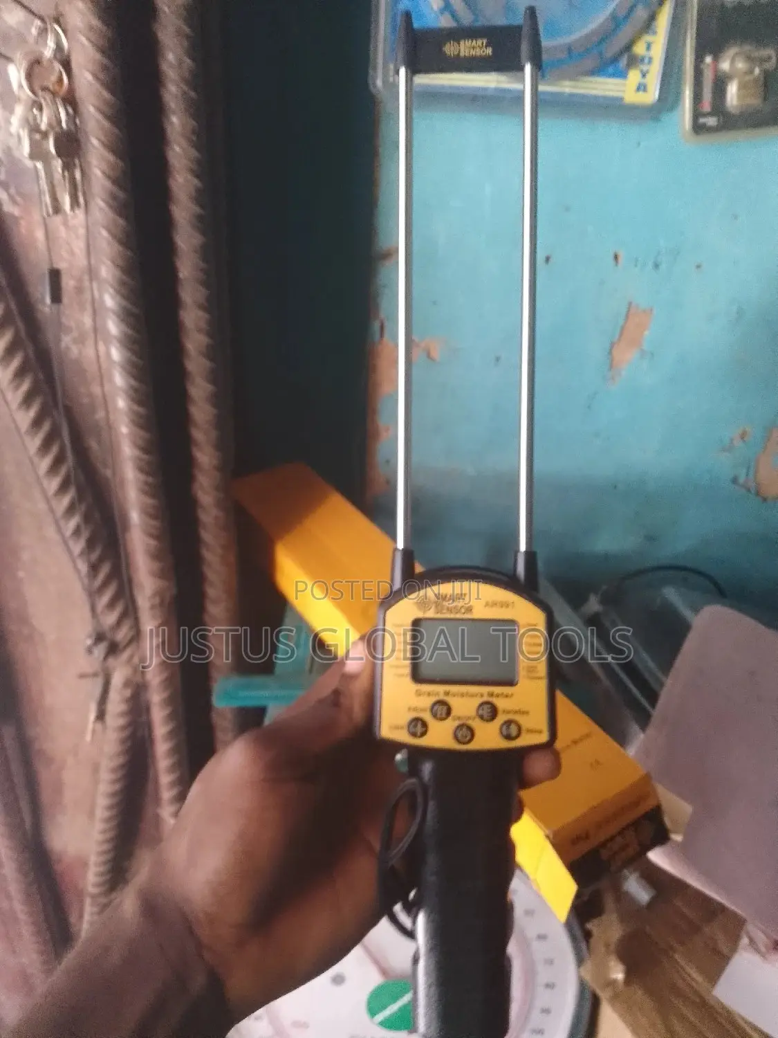 Grain Moisture Meter