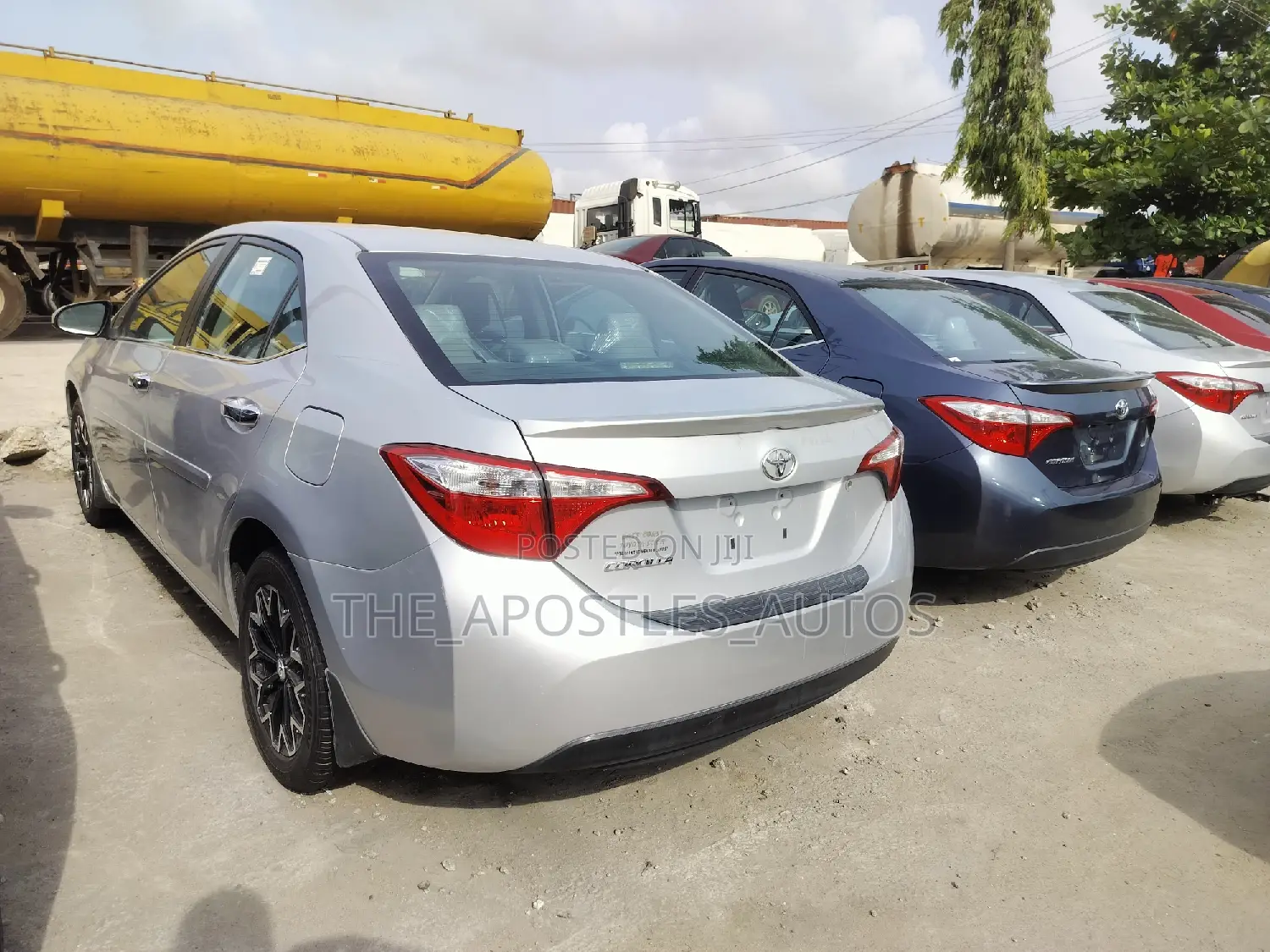 Toyota Corolla 2015 Silver