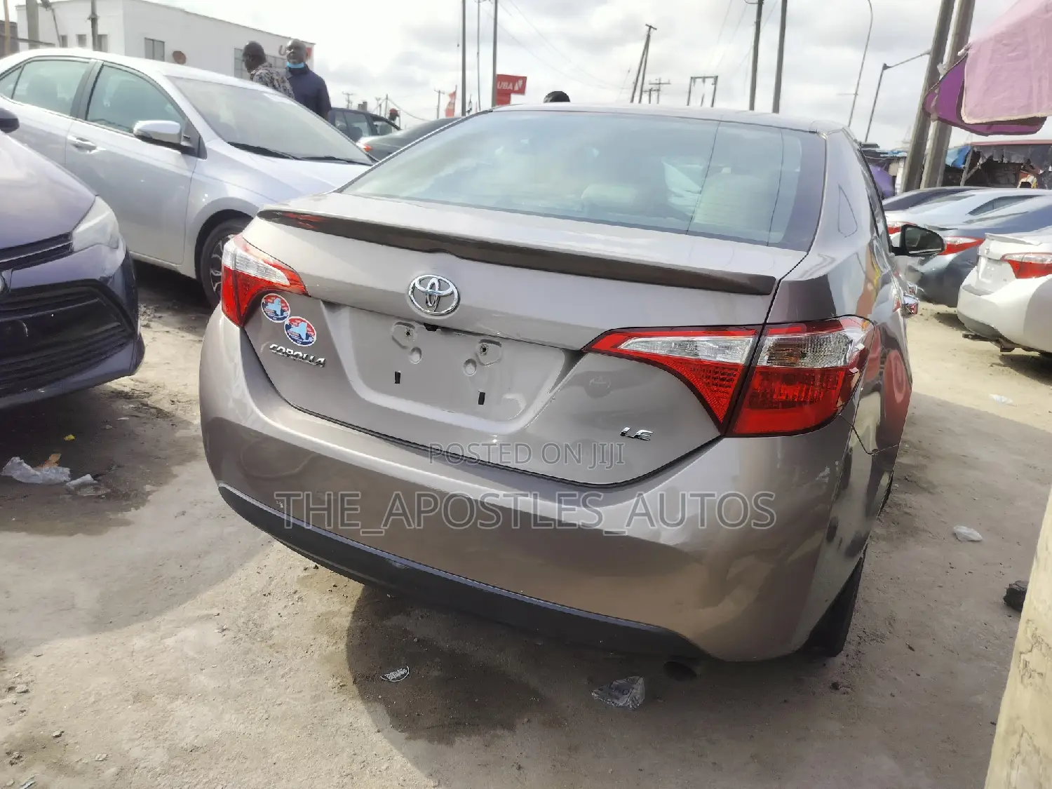 Toyota Corolla 2015 Brown