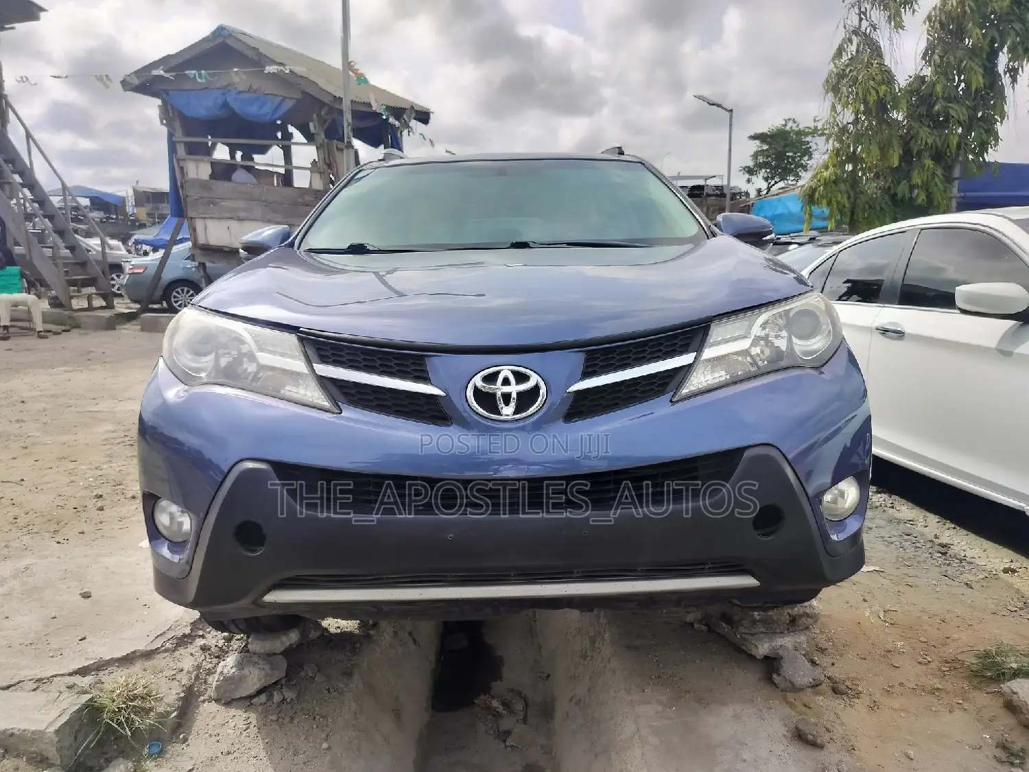 Toyota RAV4 2014 Blue