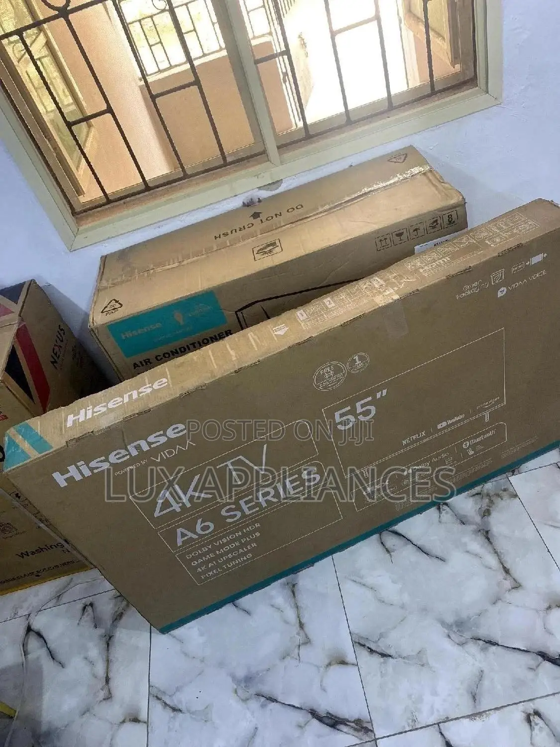 Hisense Ultra HD Wi-Fi Smart TV - 55" -55a6k