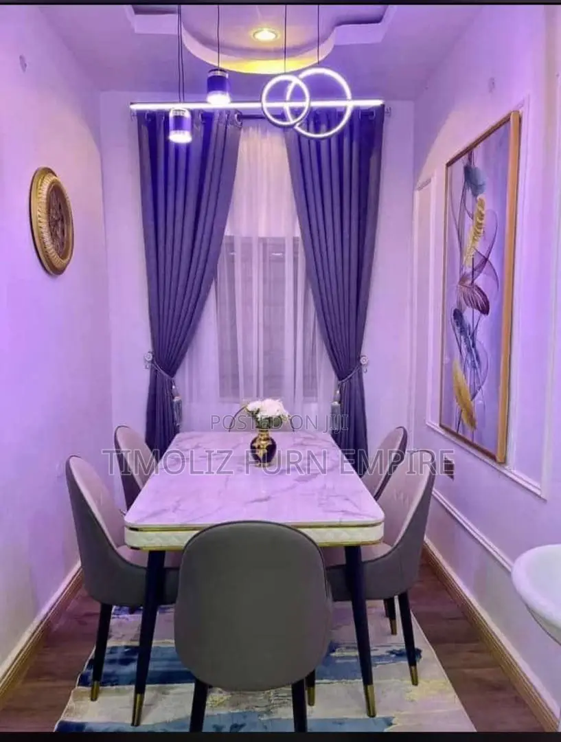 6 Seaters Luxury Marble Dining Set