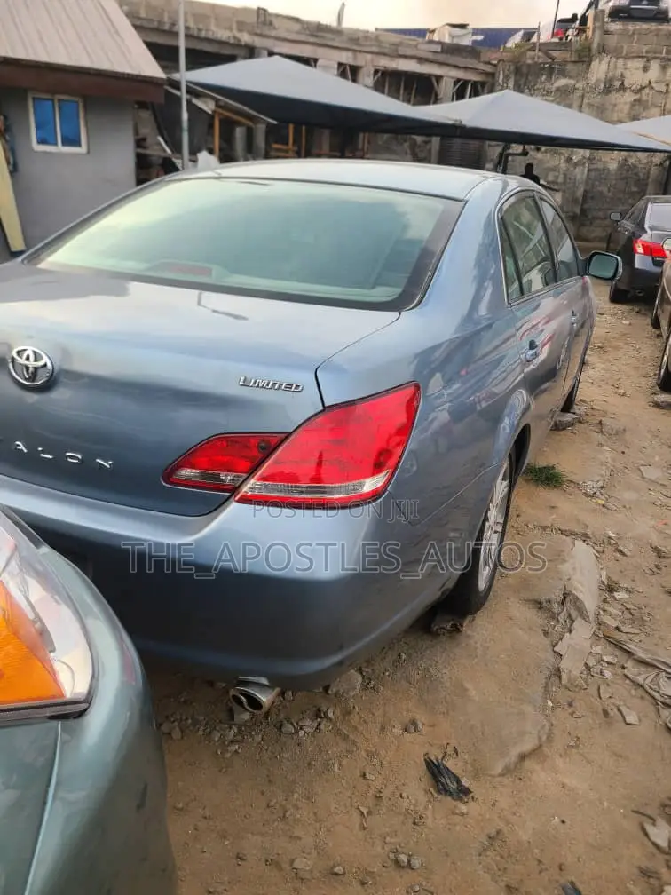 Toyota Avalon Limited 2007 Blue