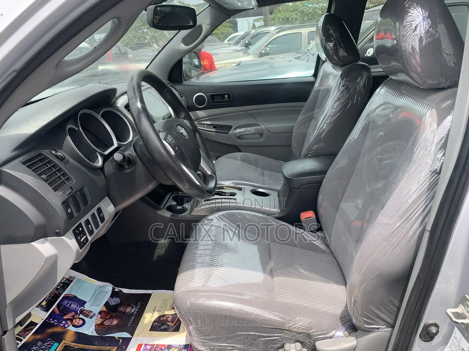 Toyota Tacoma 2012 Silver