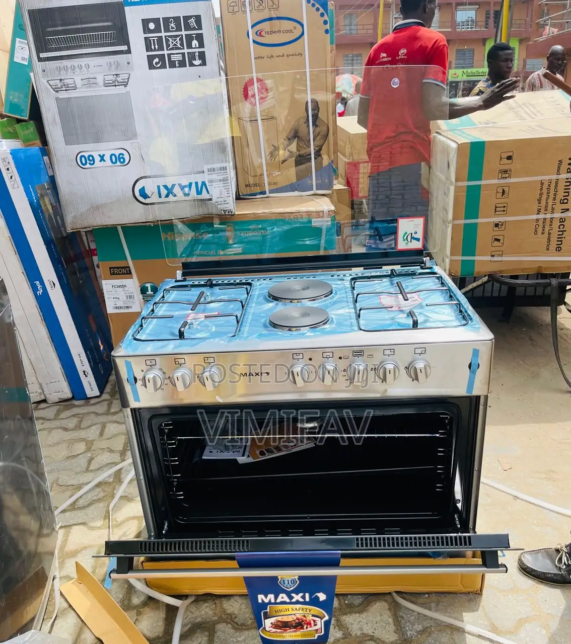 Maxi 60/90 Cooker Four Gas ,Two Electric