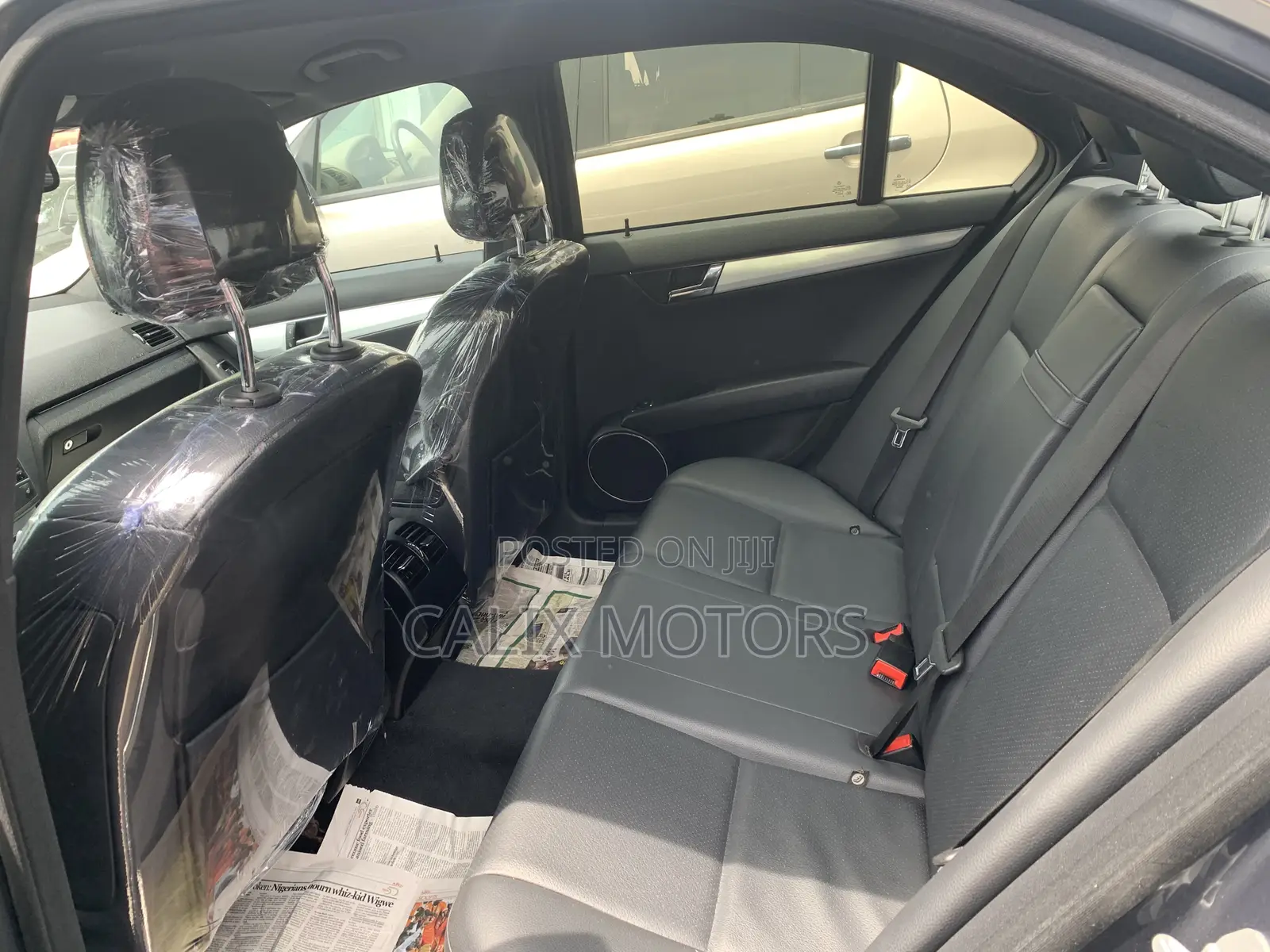 Mercedes-Benz C300 2010 Gray