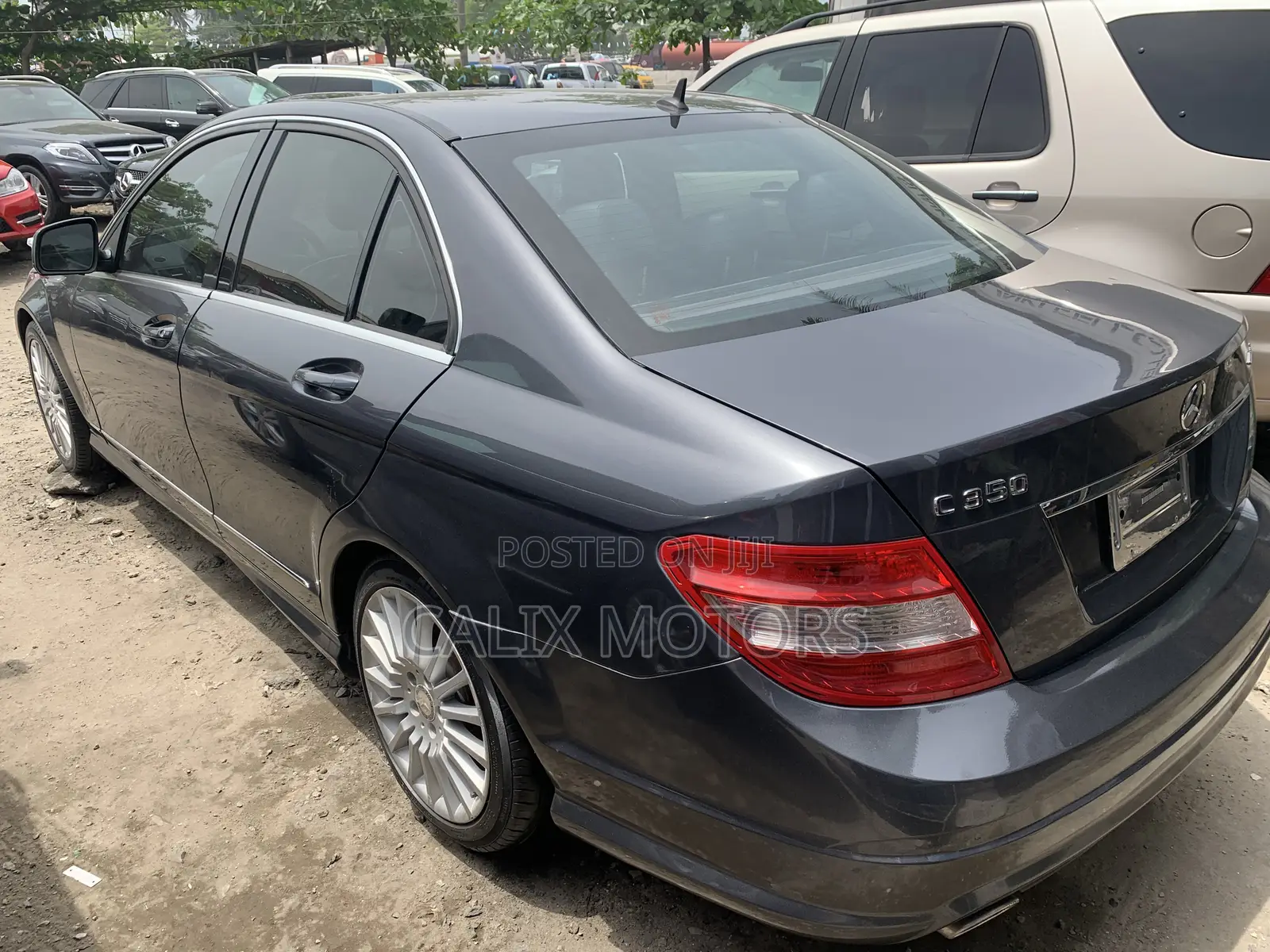 Mercedes-Benz C300 2010 Gray