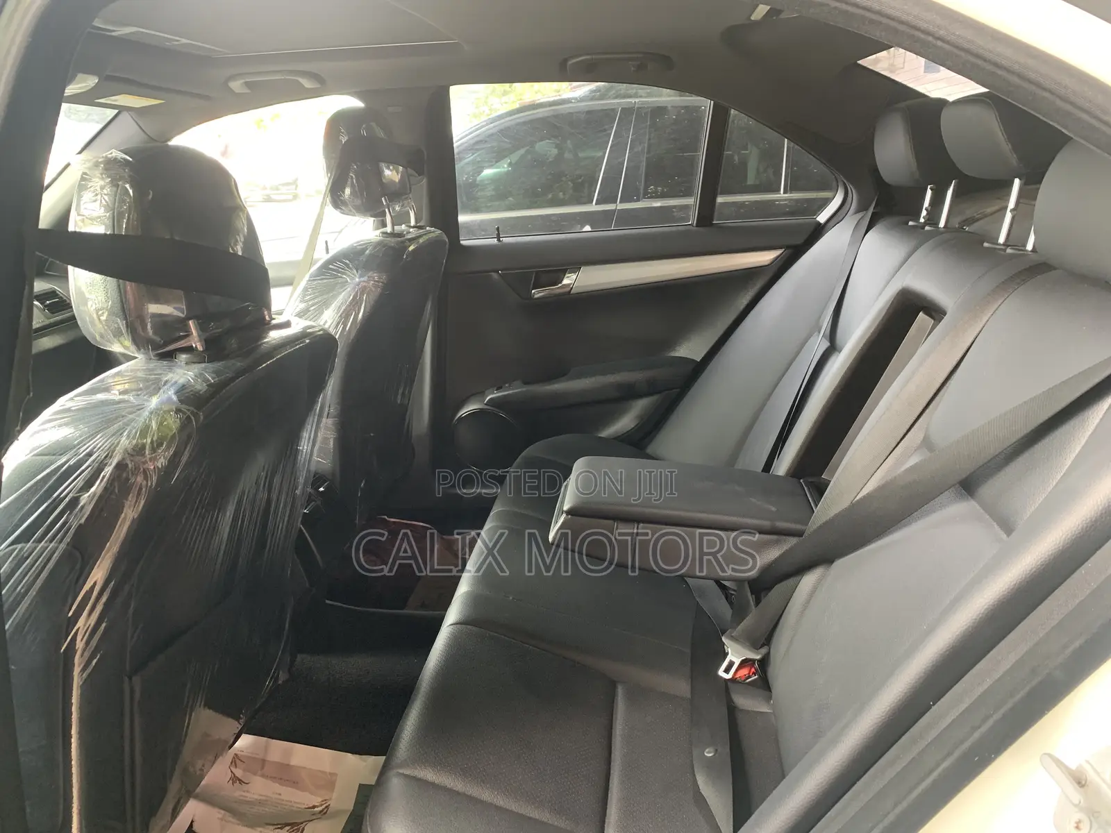 Mercedes-Benz C300 2010 White