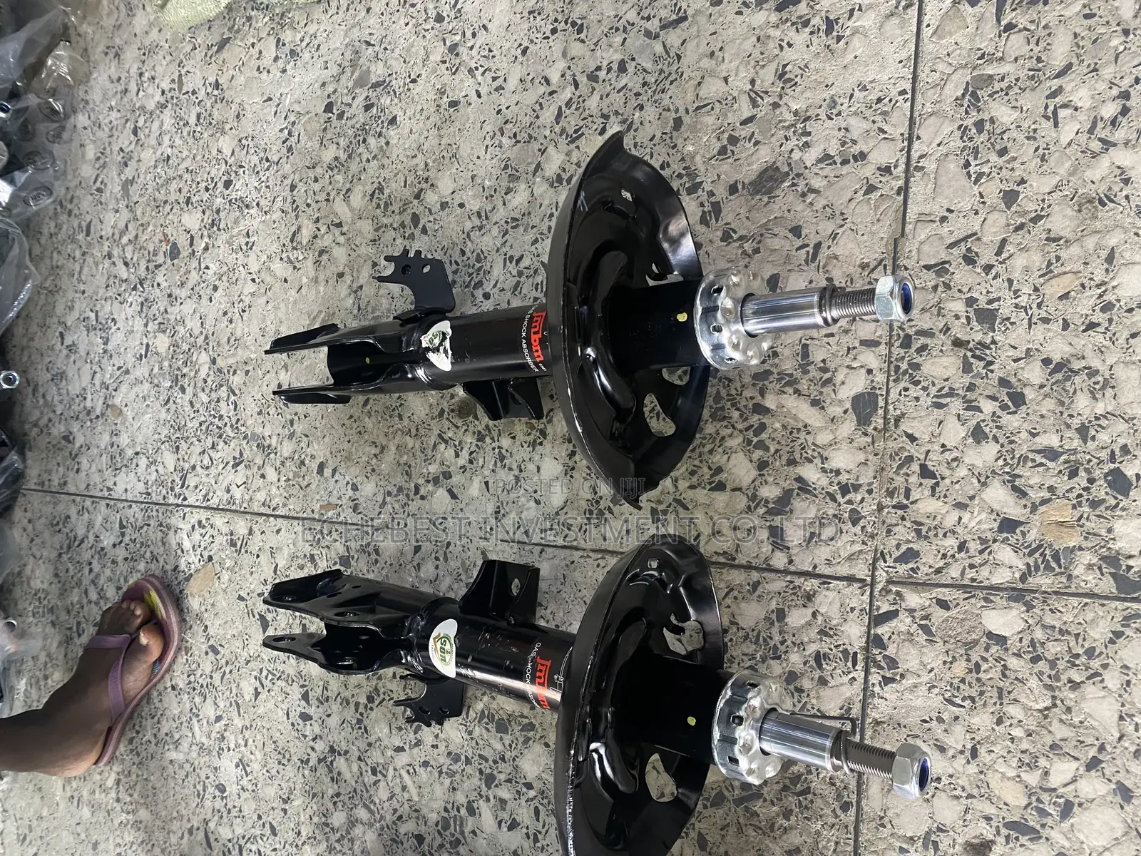 Quality Front Shock Highlander 2020