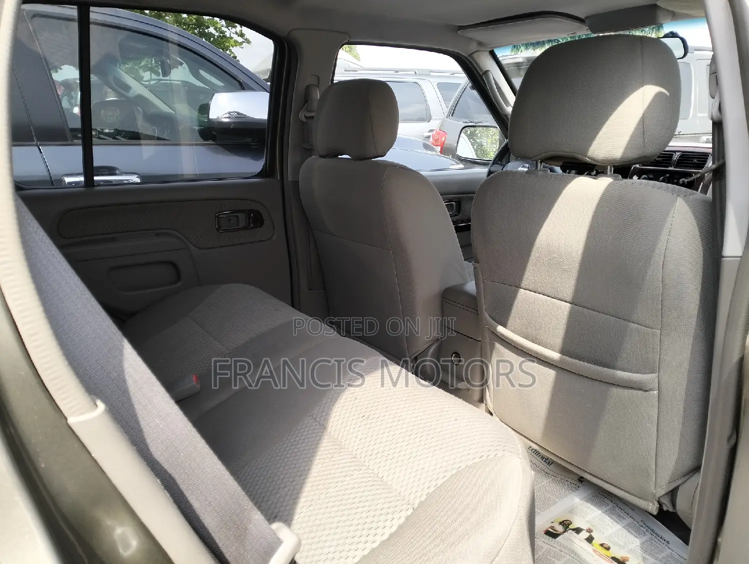 Nissan Xterra 2004 Gray