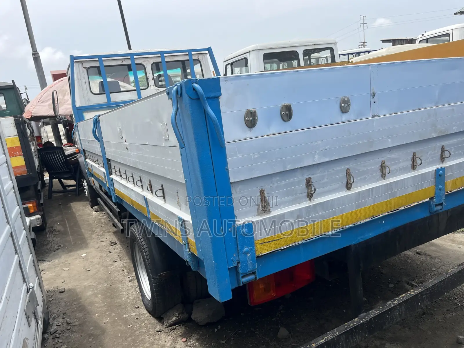 Mercedes-Benz 709 Pick Up