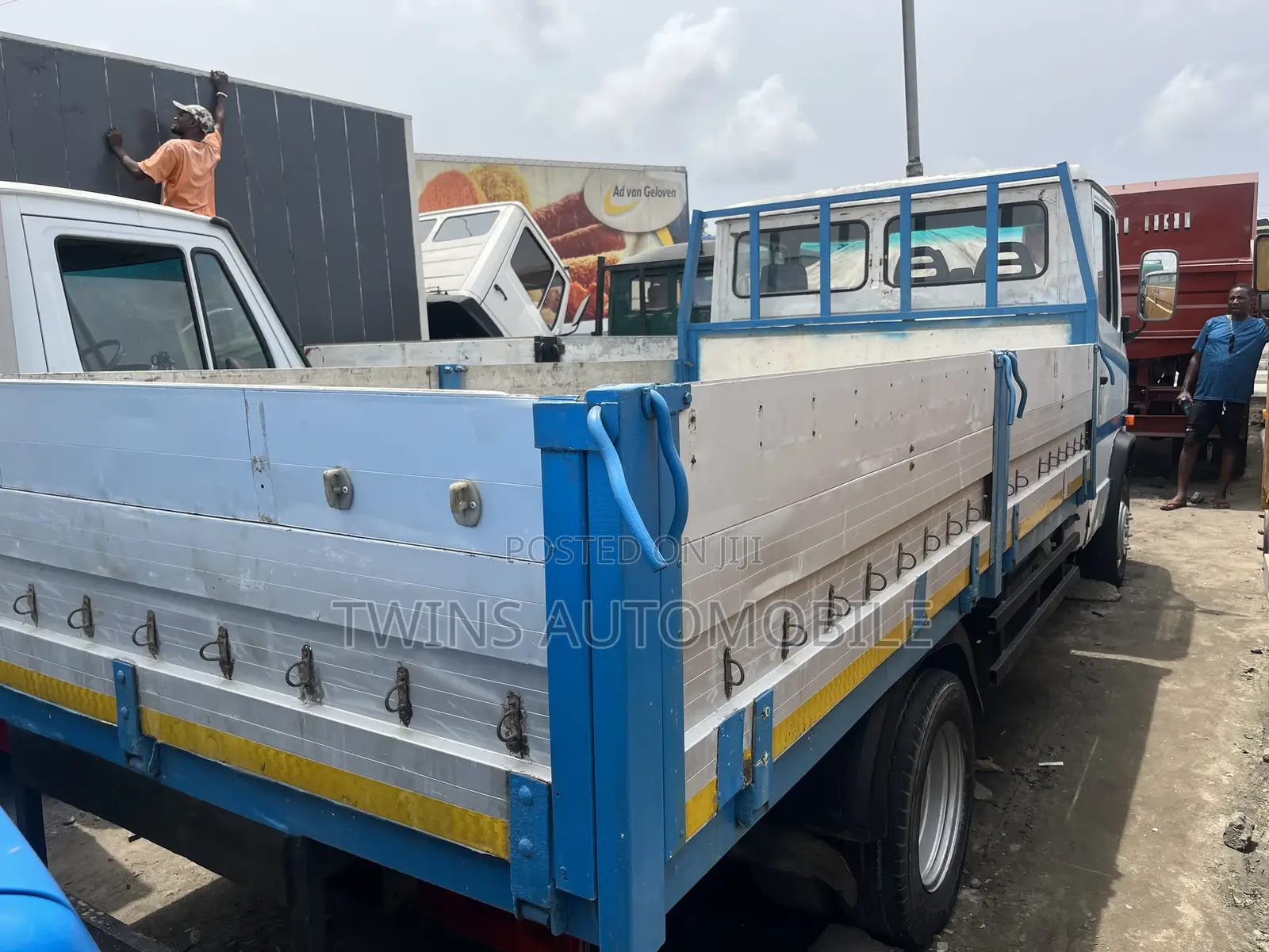 Mercedes-Benz 709 Pick Up