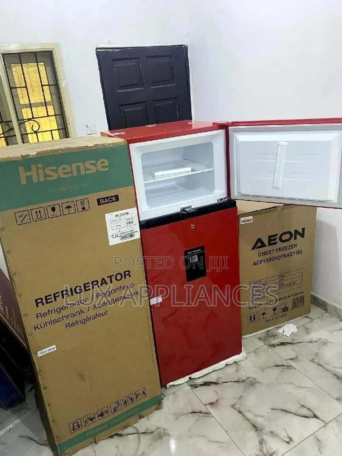 Hisense 204L Refrigerator With Water Dispenser REF 205DRB