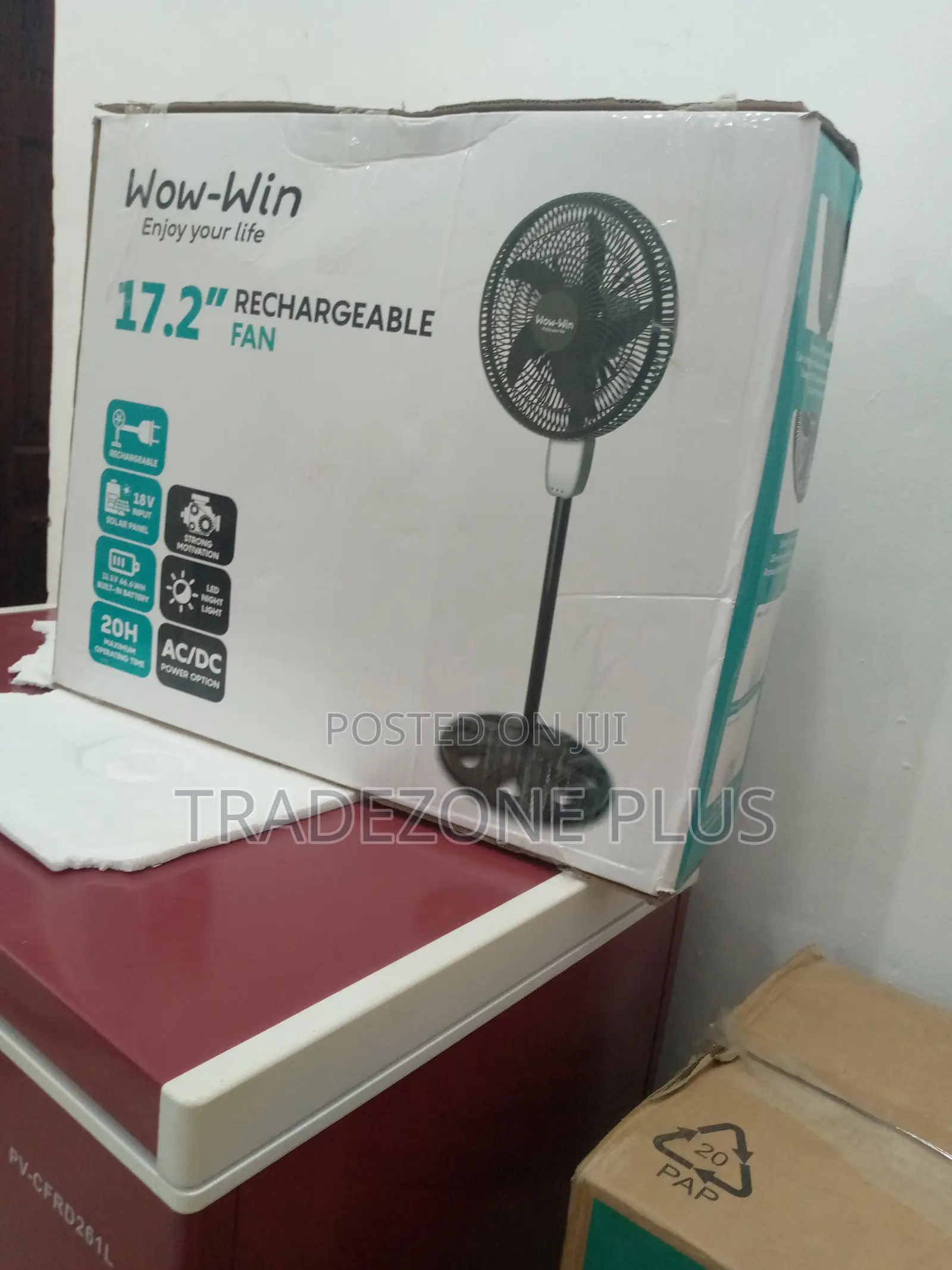 Affordable 17.2 Inch Rechargeable Fan-Wow-Win