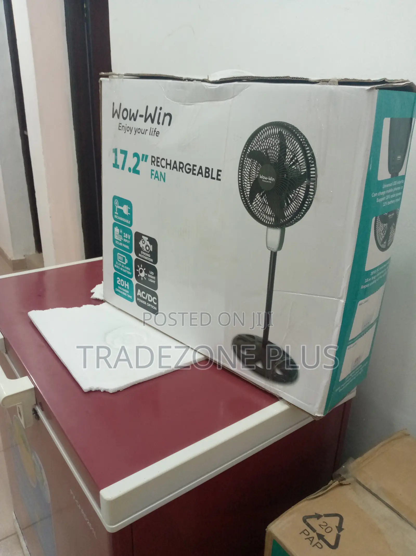Affordable 17.2 Inch Rechargeable Fan