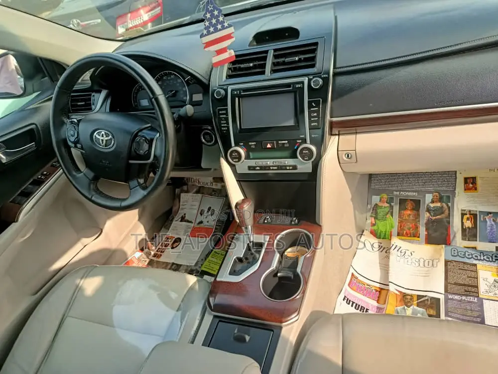 Toyota Camry 2013 Silver