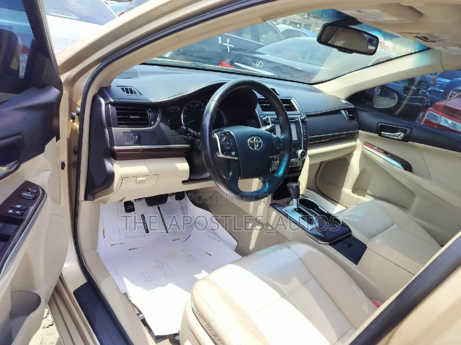 Toyota Camry 2014 Gold