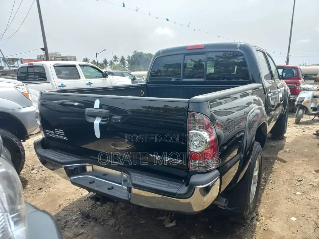 Toyota Tacoma Double Cab V6 Automatic 2010 Black