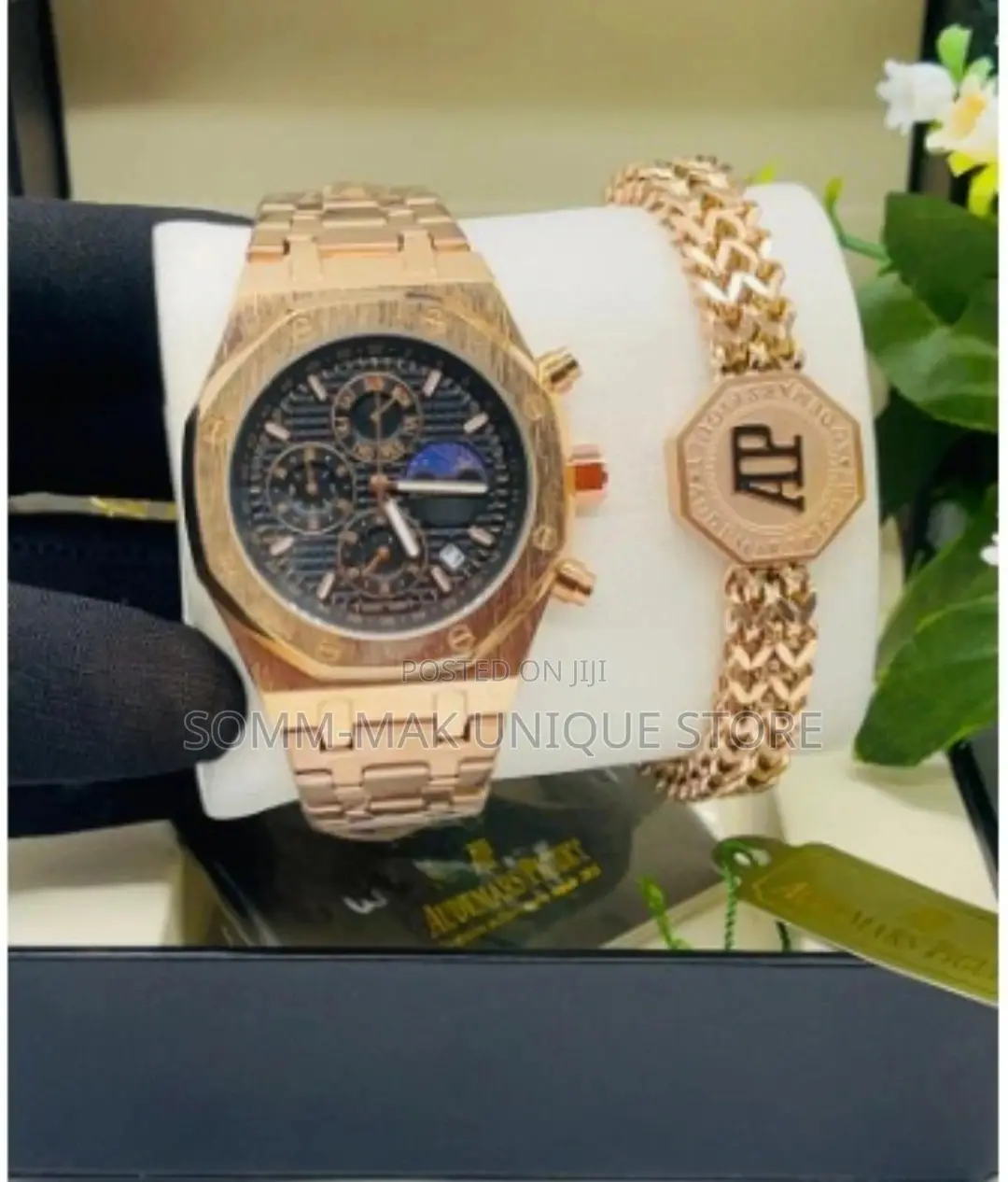 Active Chronograph Date Wrist Watch With Bracelet