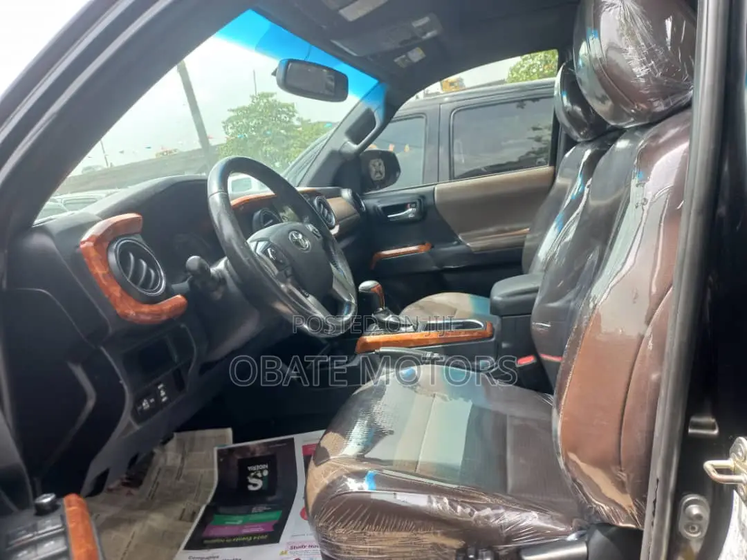 Toyota Tacoma Limited 2017 Black