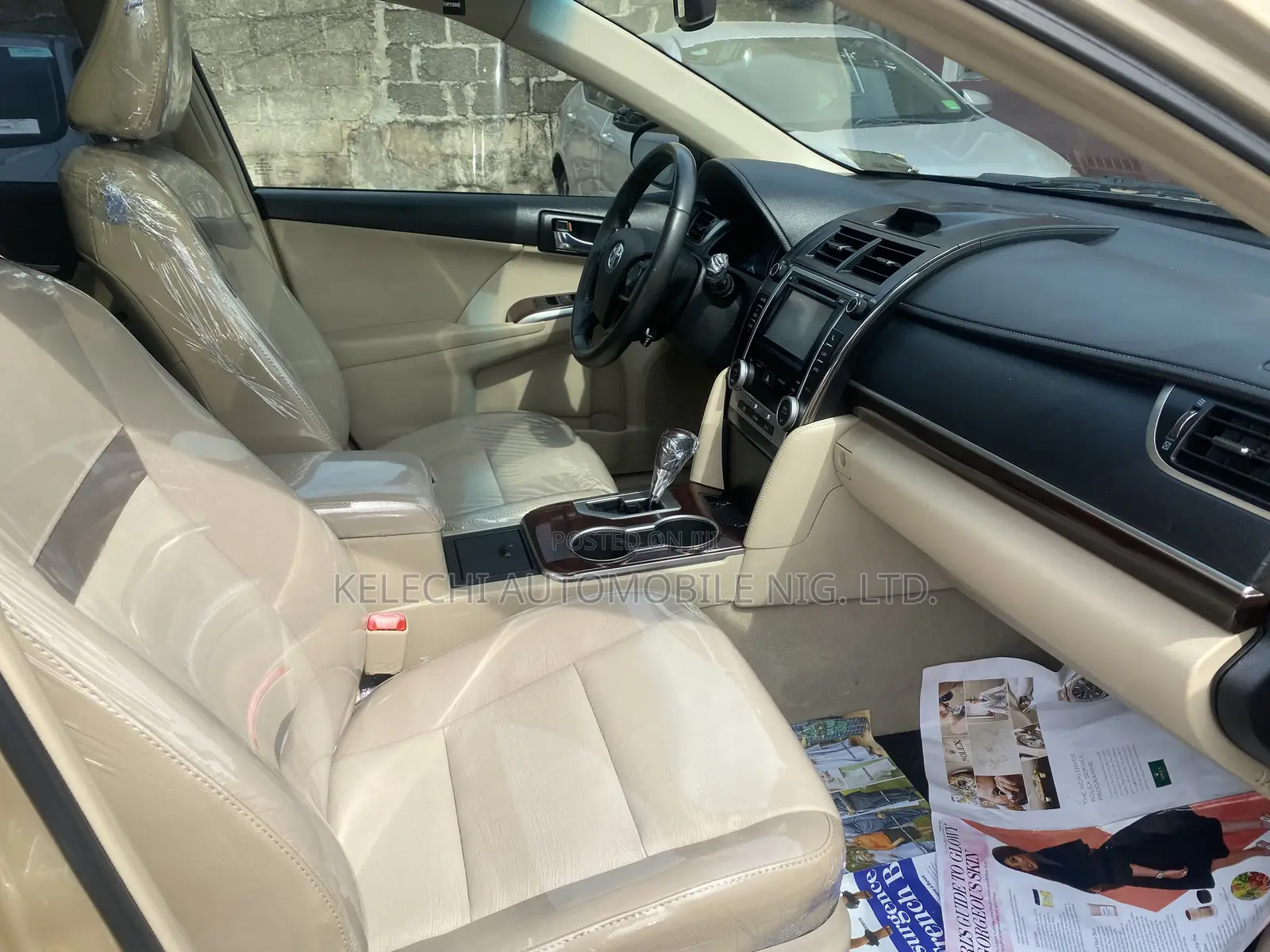 Toyota Camry 2012 Gold