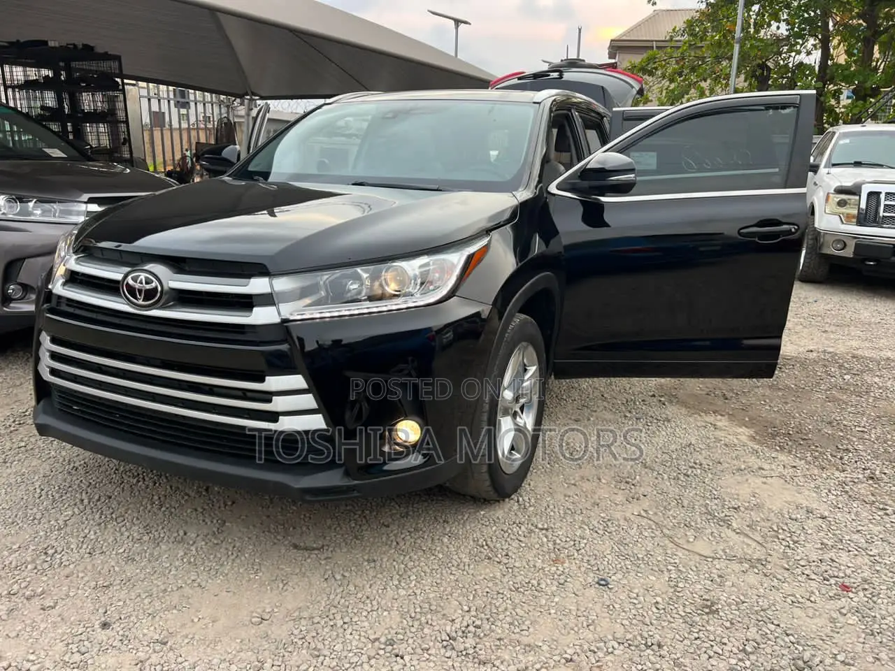 Toyota Highlander 2015 Black