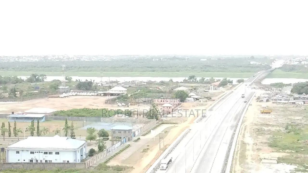 Tap Into This Commercial Plots for Your Own Paradise