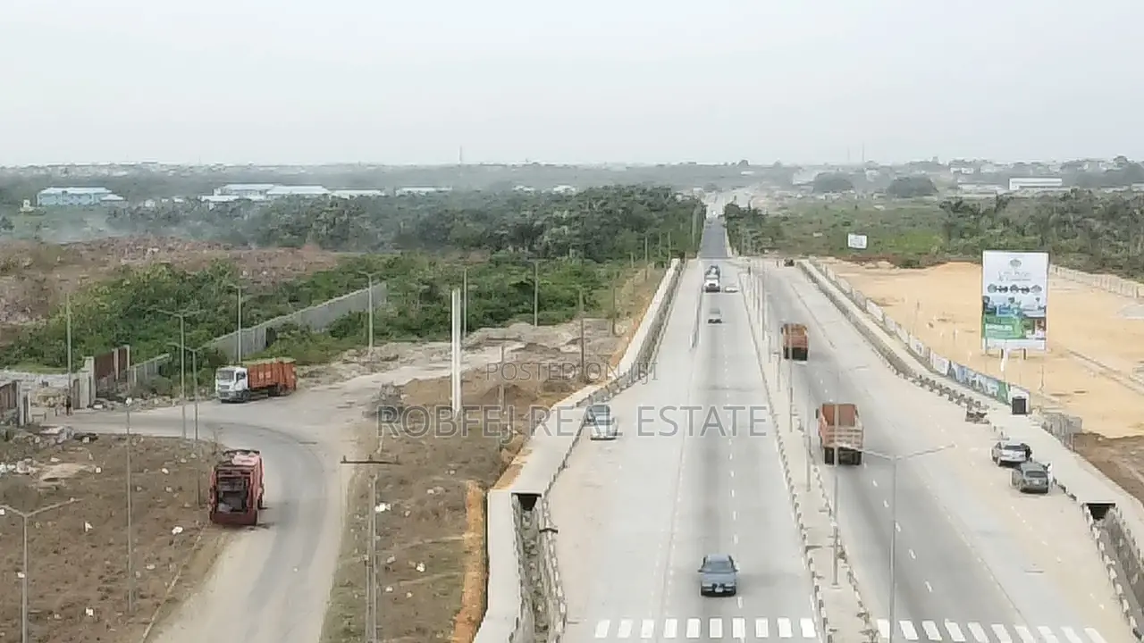Tap Into This Commercial Plots for Your Own Paradise
