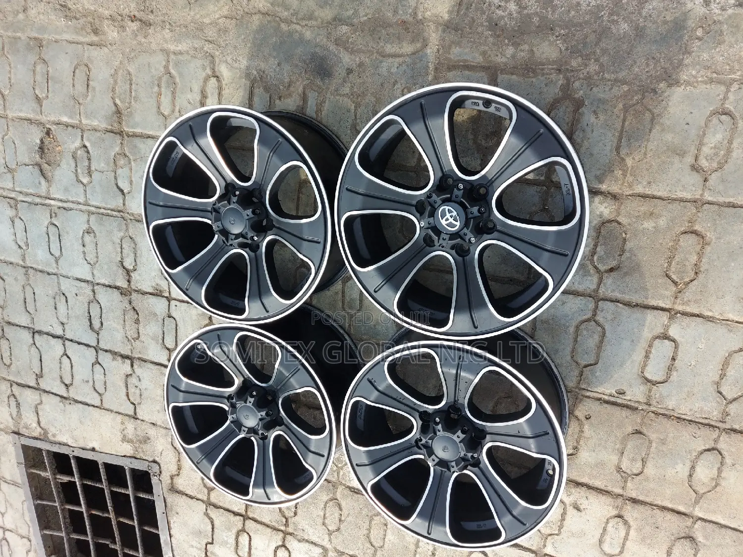 Toyota Prado Rim18.