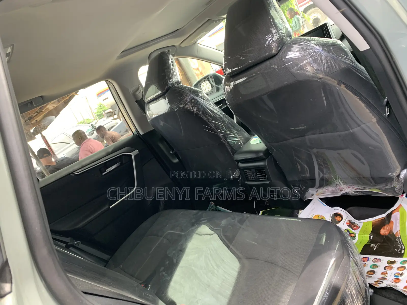 Toyota RAV4 XLE Premium 2021