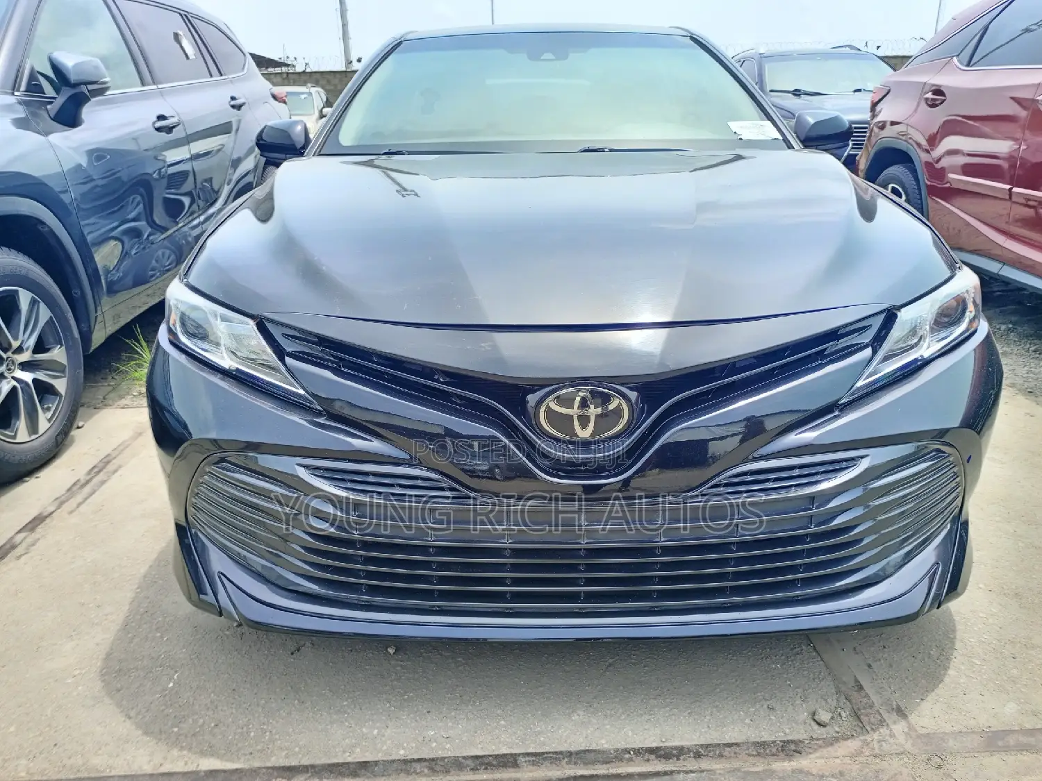 Toyota Camry 2018 Black