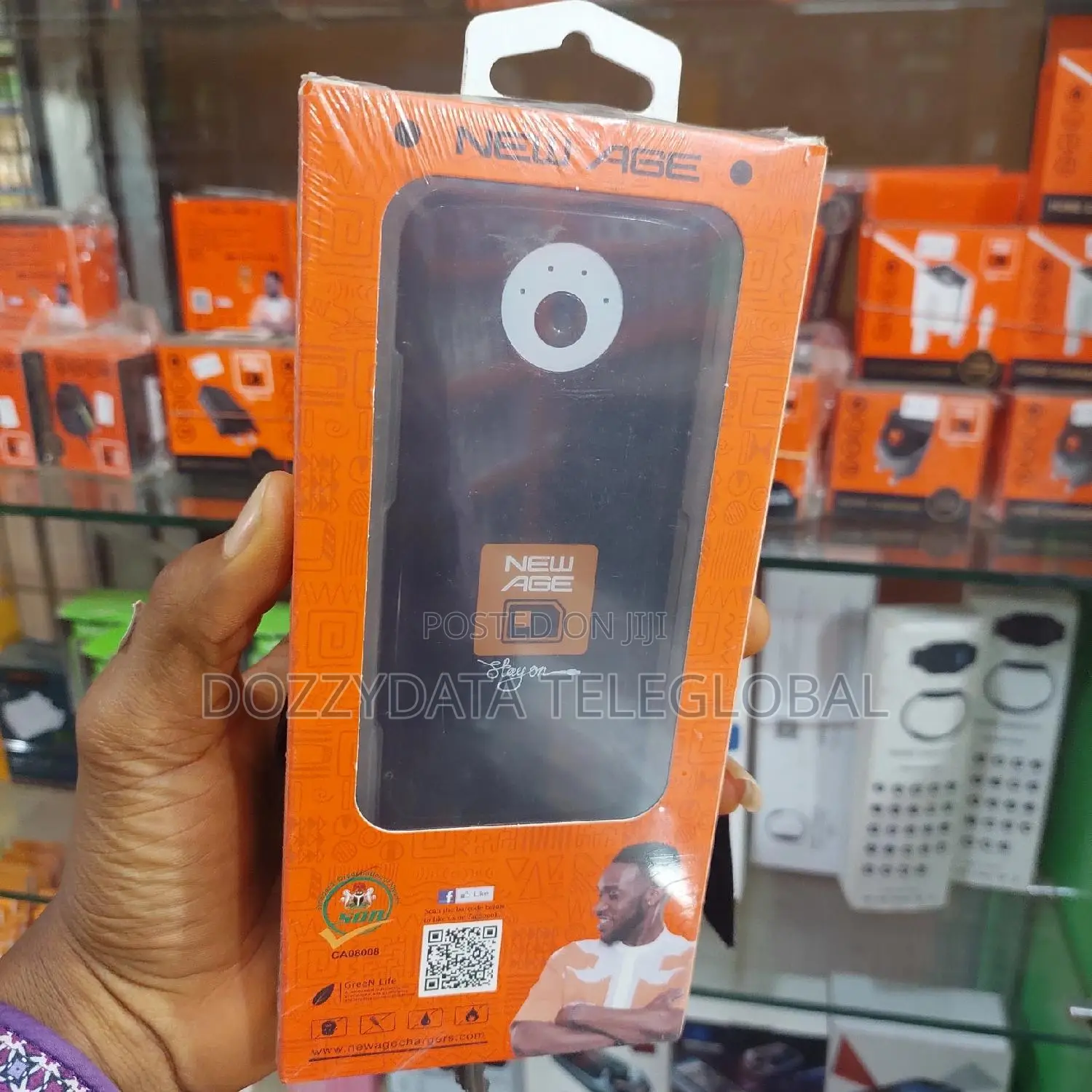 Newage Y29 15600mah Powerbank