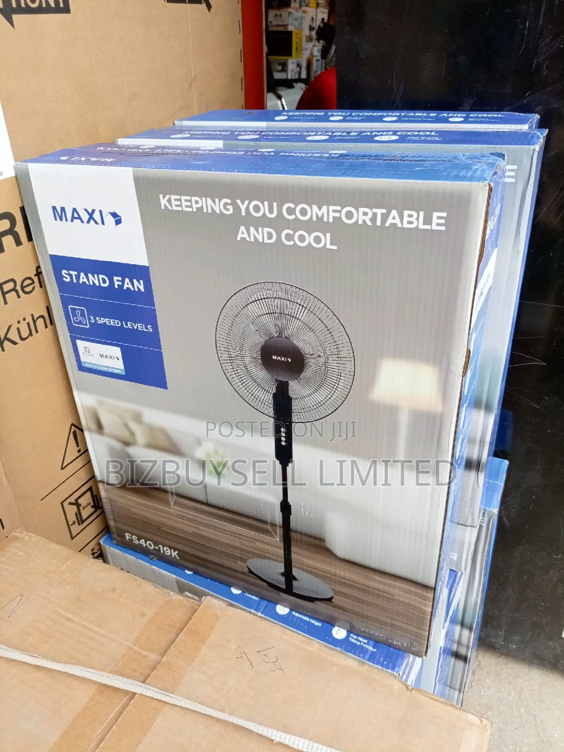 Maxi Electric Standing Fan.