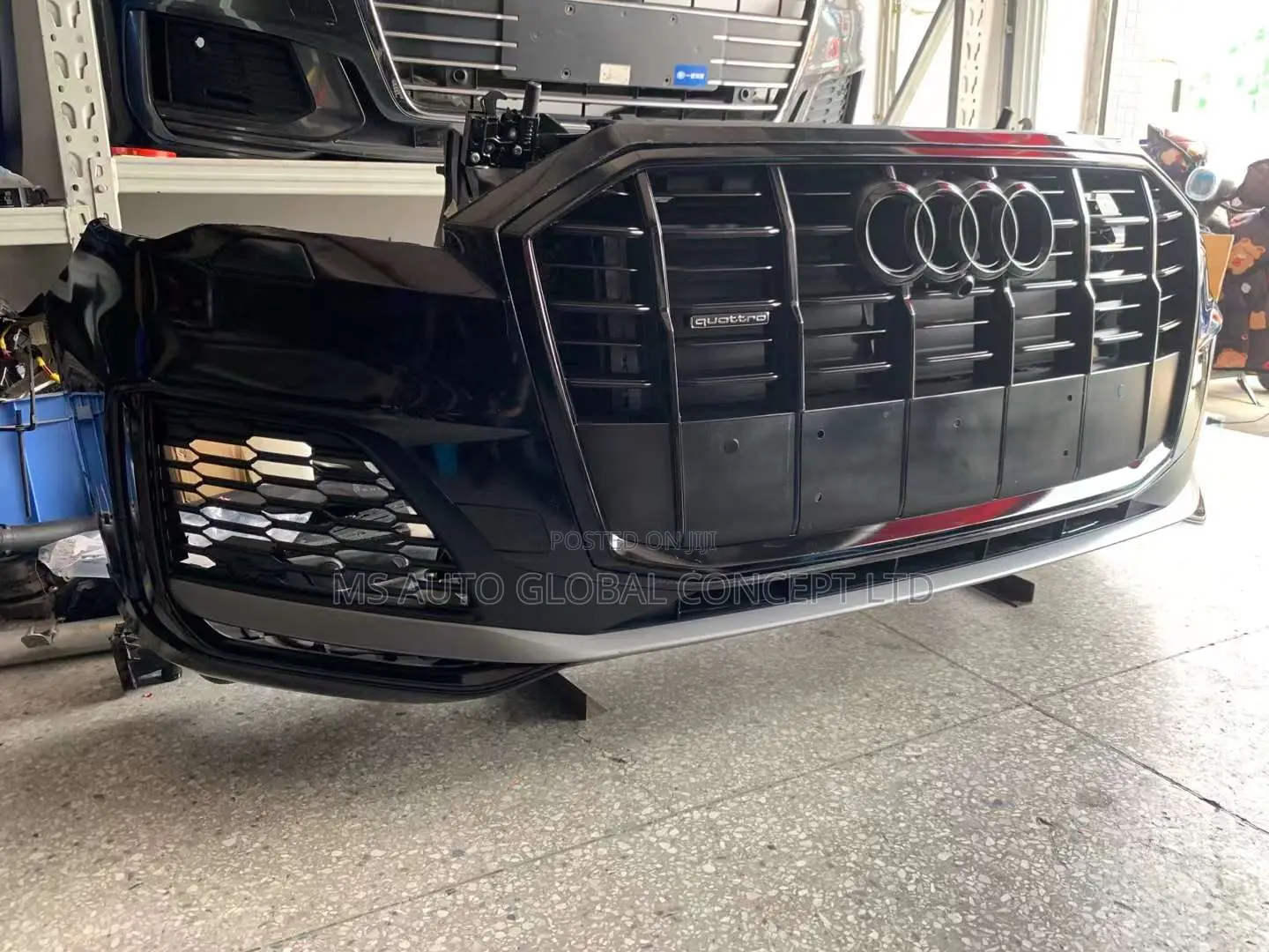 Audi Q7 2020/2022 Front Bumper