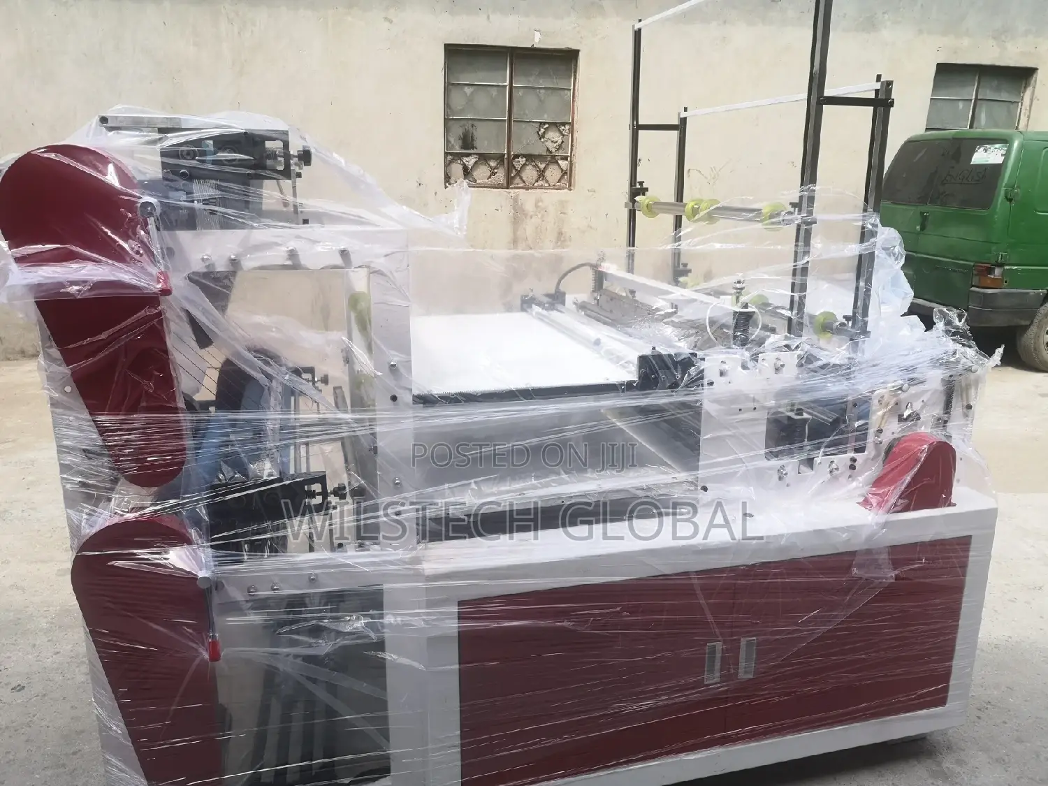 Automatic Nylon Cutting And Sealing Machine With Puncher
