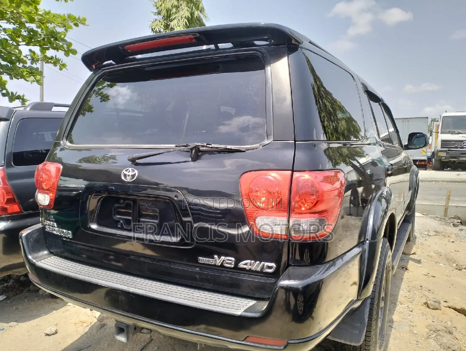 Toyota Sequoia Limited 4dr SUV 4WD (4.7L 8cyl 5A) 2007 Black