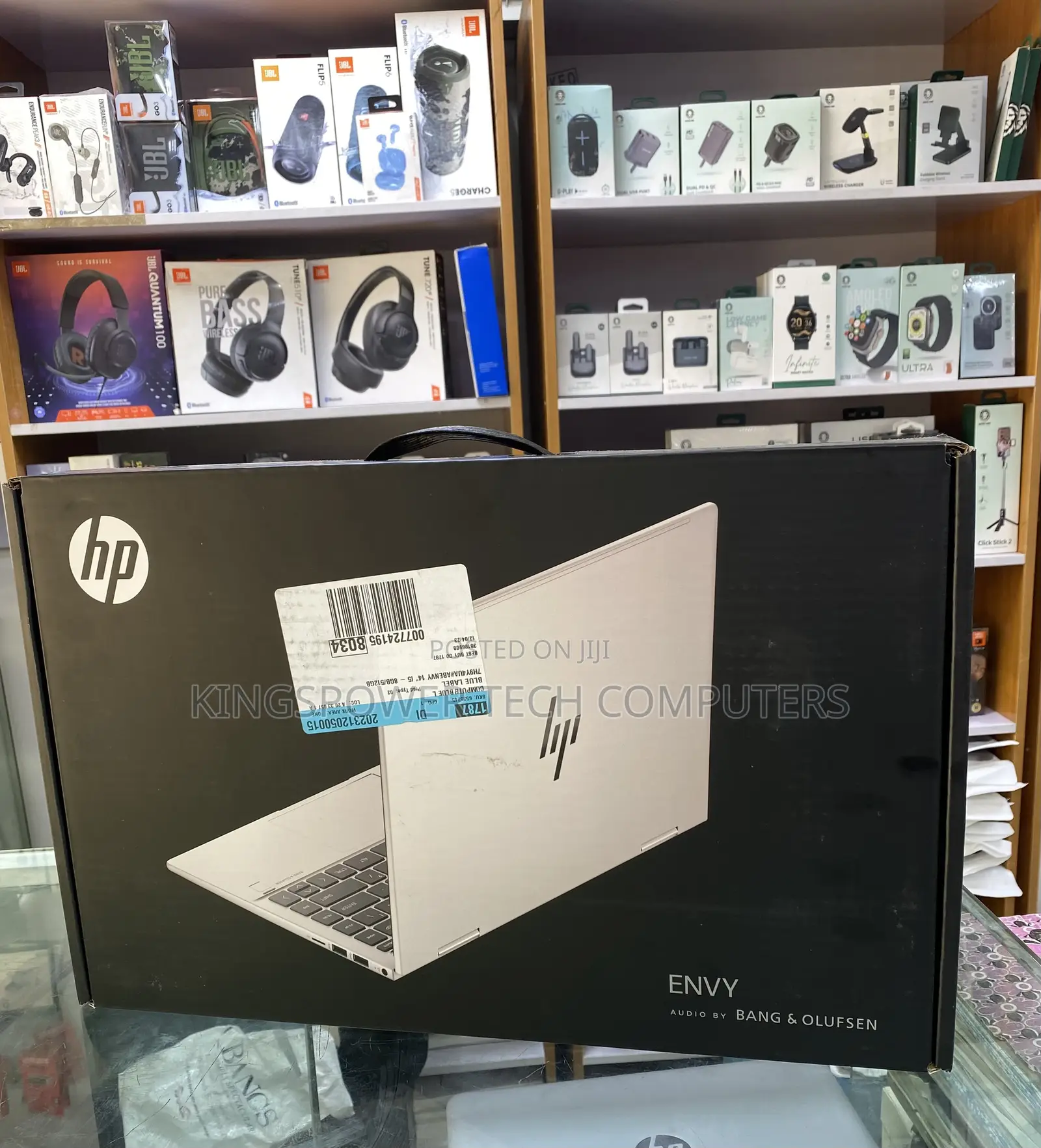 New Laptop HP Envy 13 8GB Intel Core i5 SSD 512GB