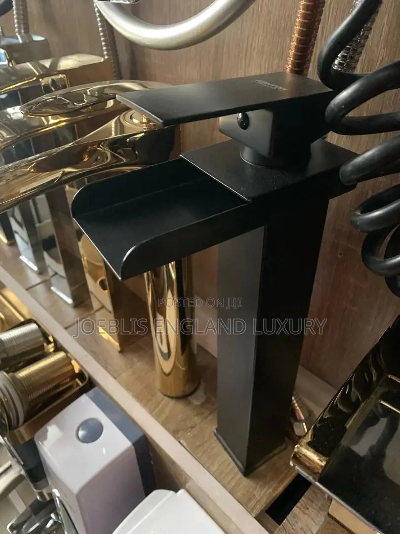 Big Mouth Matt Black Mixer Black