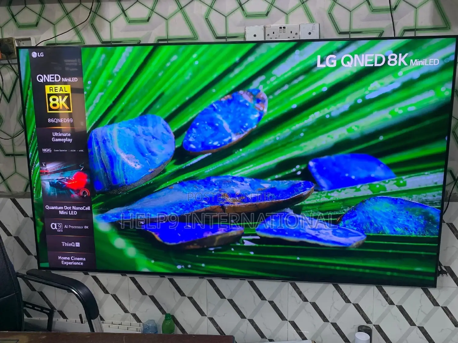 Premium 86" LG QNED Miniled Badass Smart TV Ra