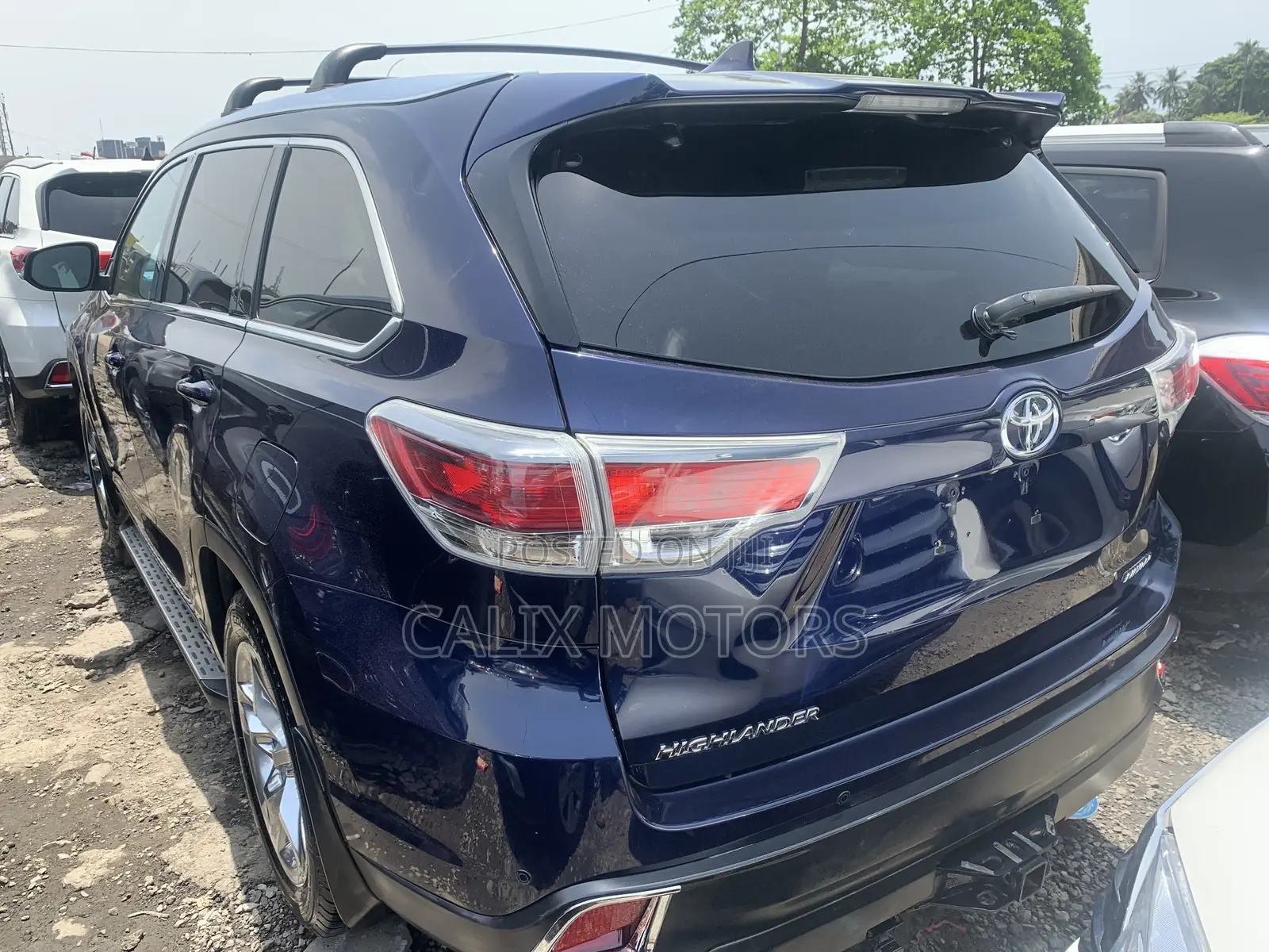 Toyota Highlander 2015 Blue