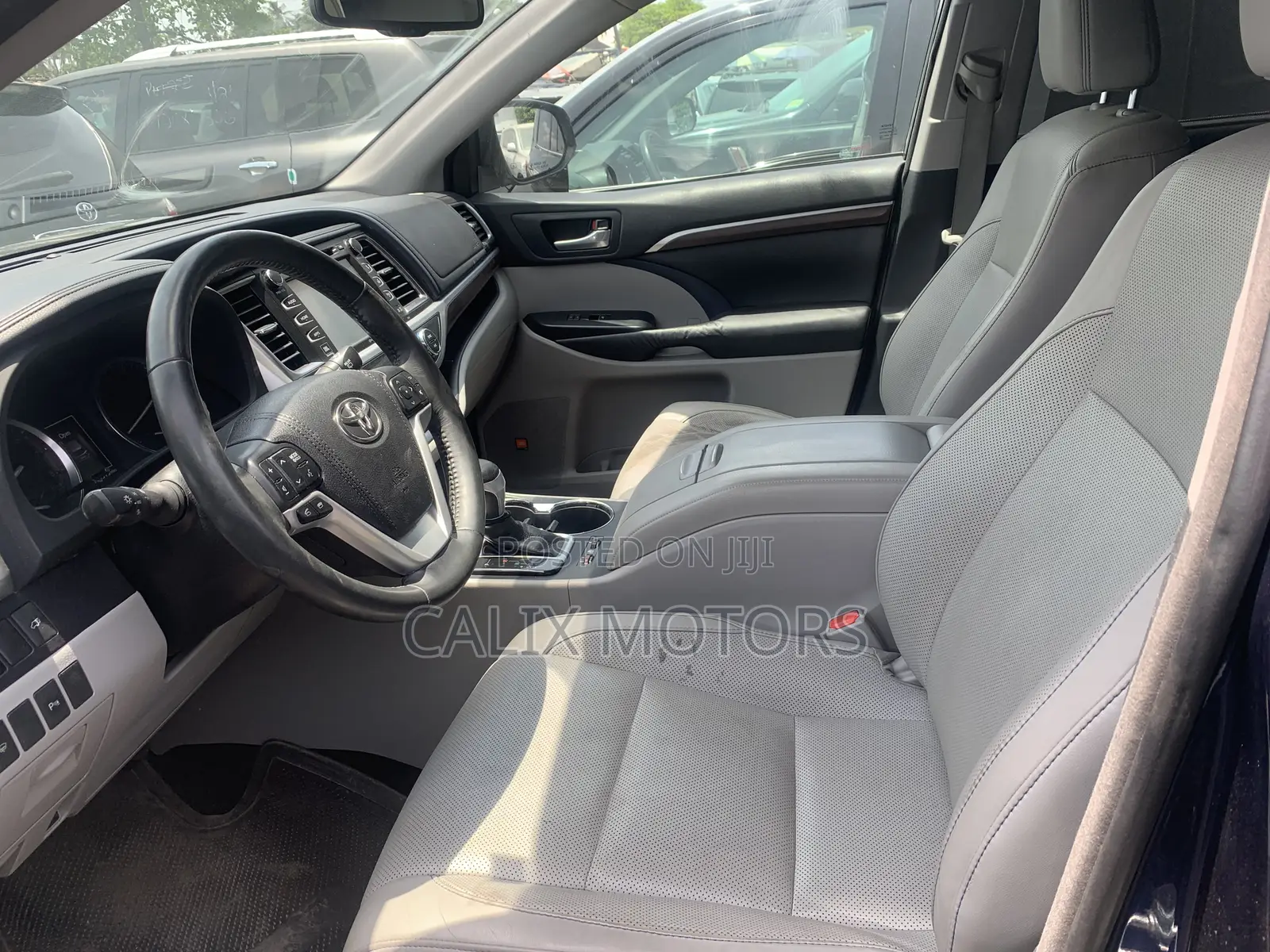 Toyota Highlander 2015 Blue