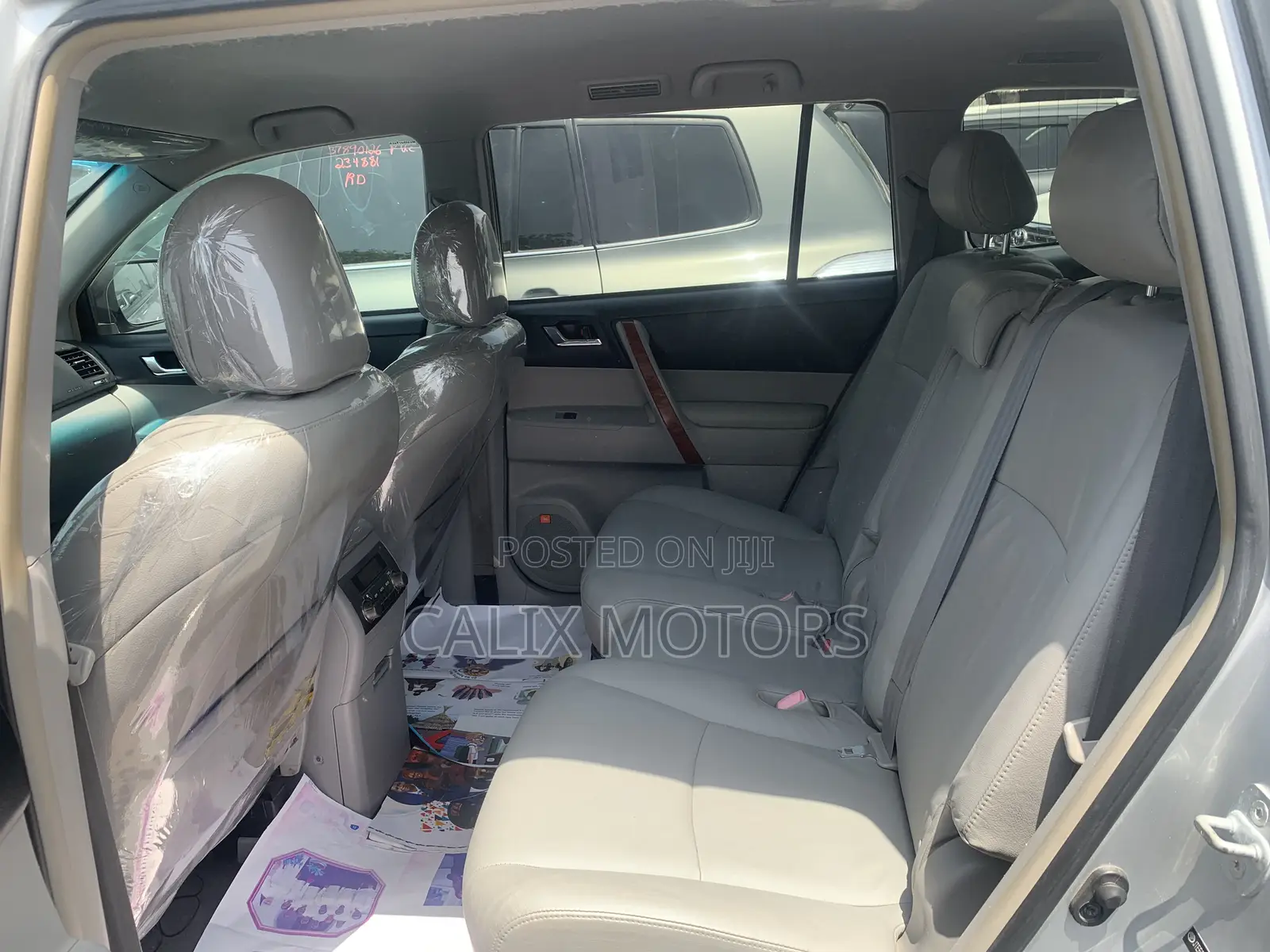 Toyota Highlander 2010 Silver