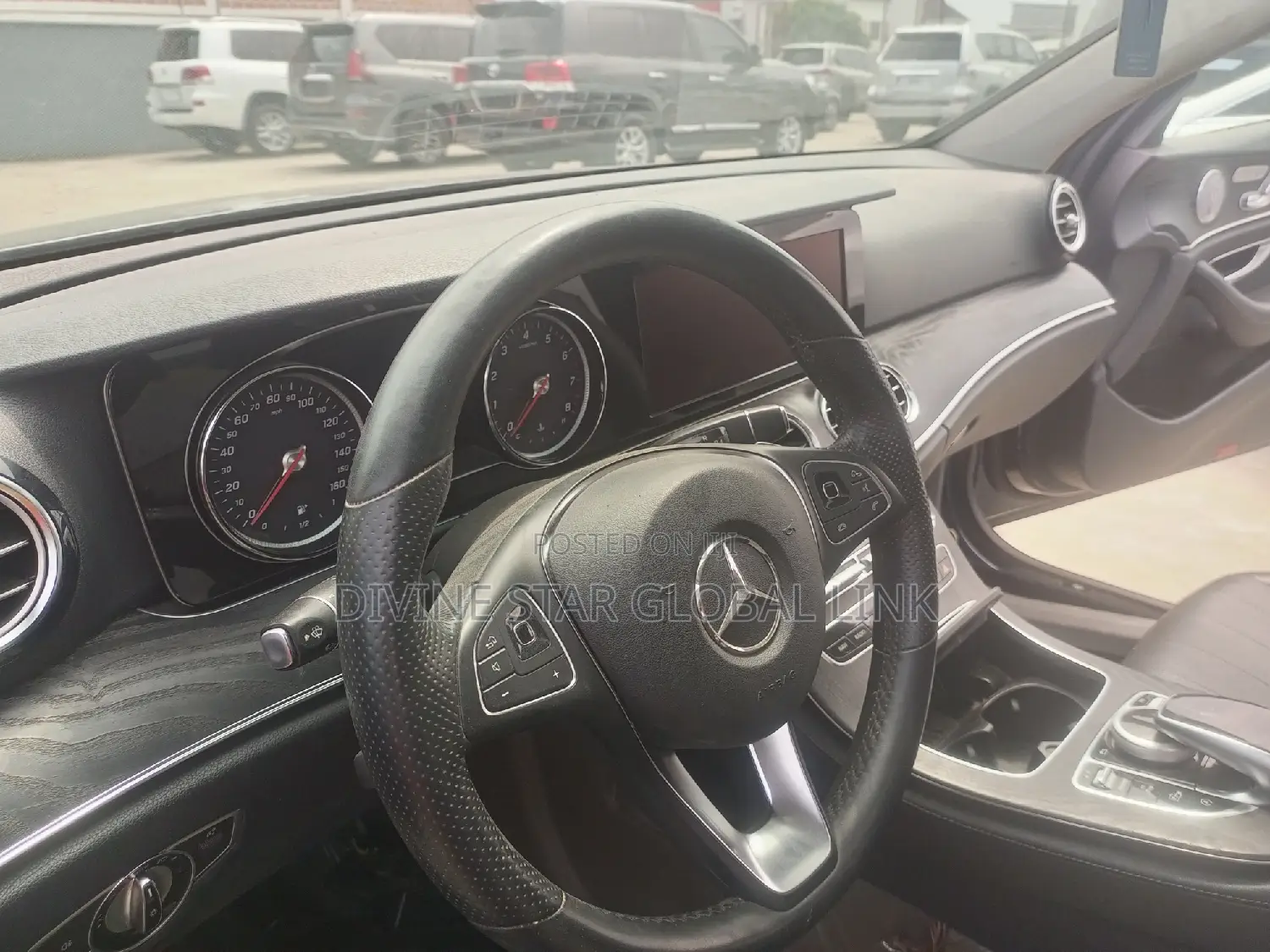 Mercedes-Benz C300 2017 Blue