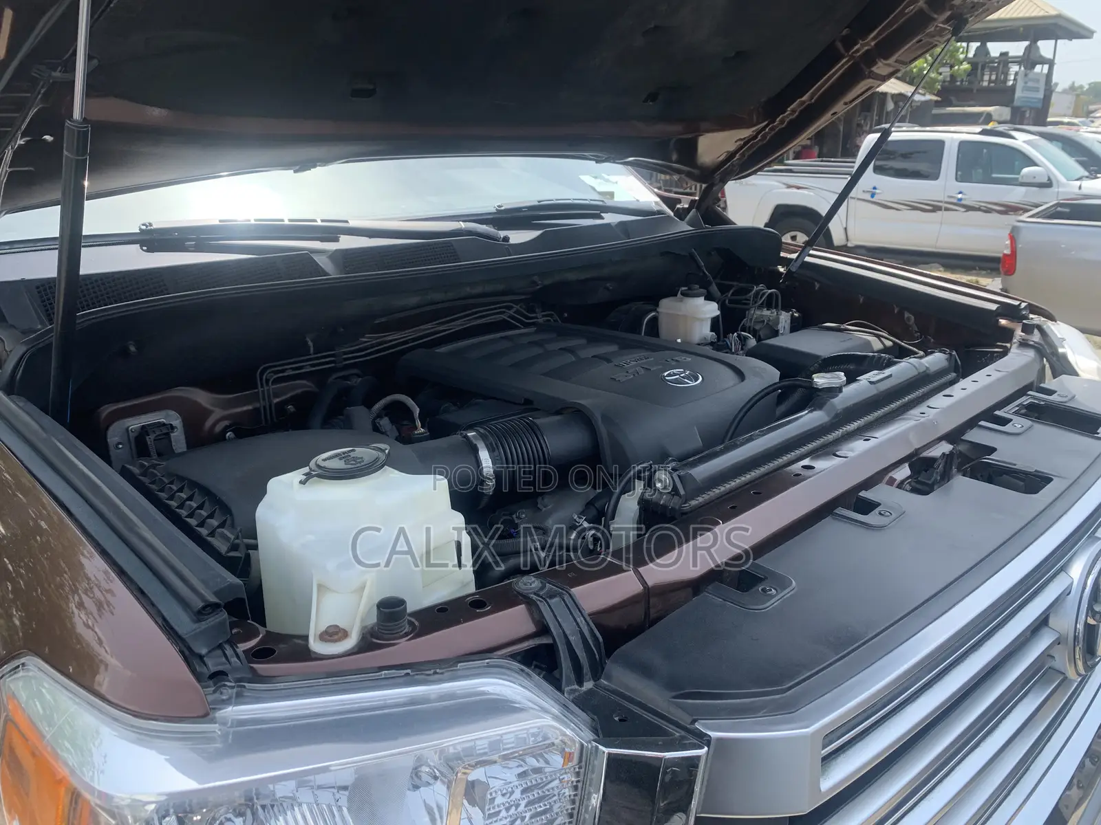 Toyota Tundra 2018 Brown