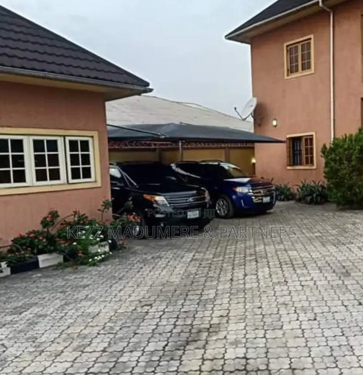 5bdrm Duplex in Ada George , Port for sale